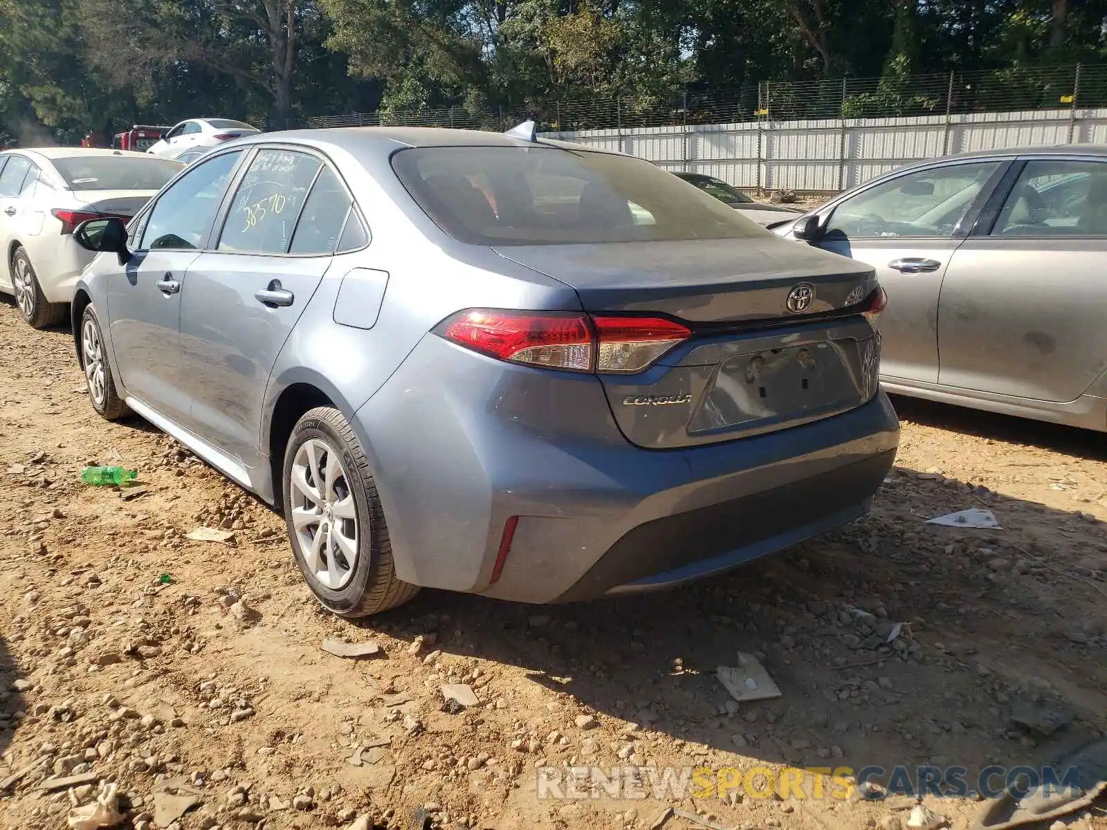 3 Photograph of a damaged car JTDEPRAE4LJ018497 TOYOTA COROLLA 2020