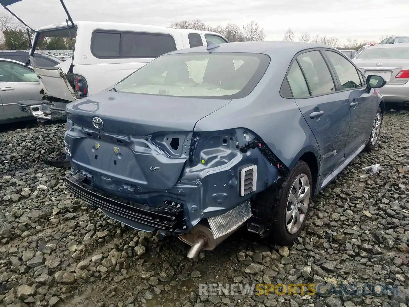 4 Photograph of a damaged car JTDEPRAE4LJ019682 TOYOTA COROLLA 2020