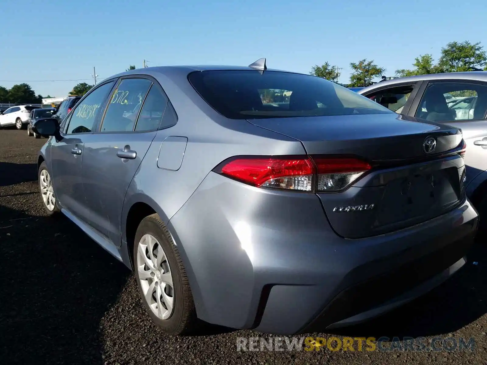 3 Photograph of a damaged car JTDEPRAE4LJ021383 TOYOTA COROLLA 2020