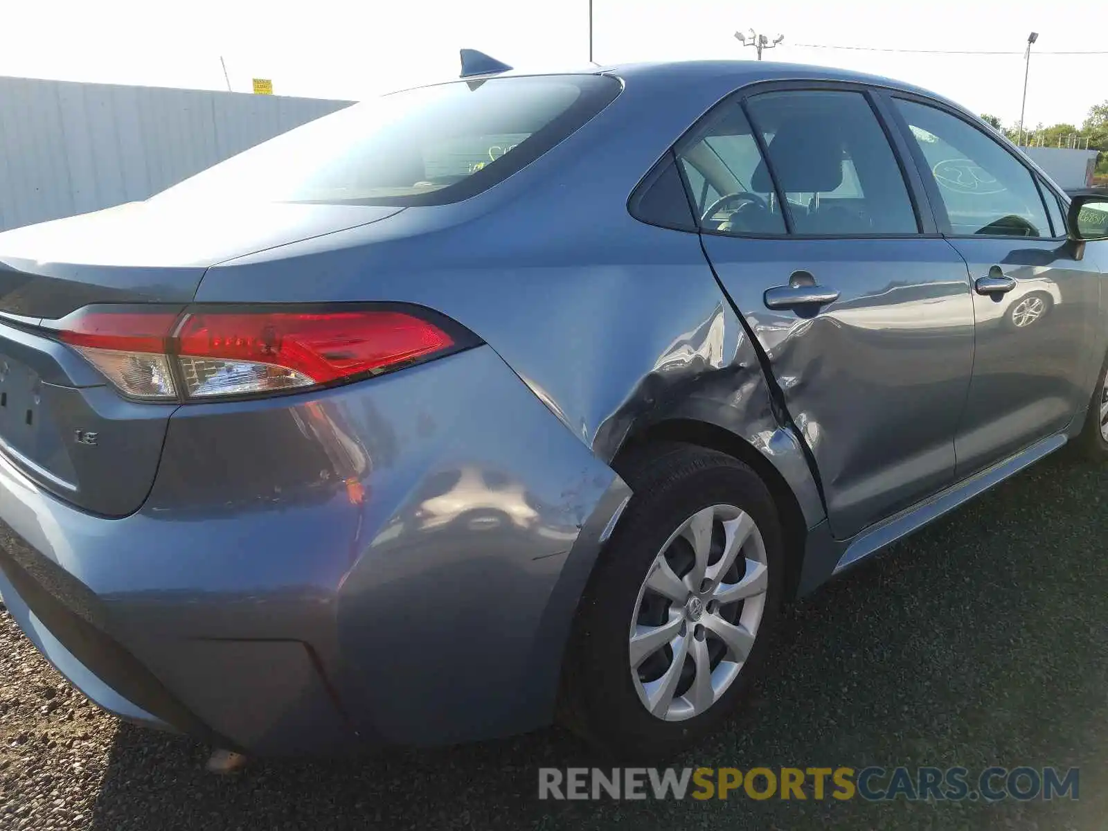 9 Photograph of a damaged car JTDEPRAE4LJ021383 TOYOTA COROLLA 2020