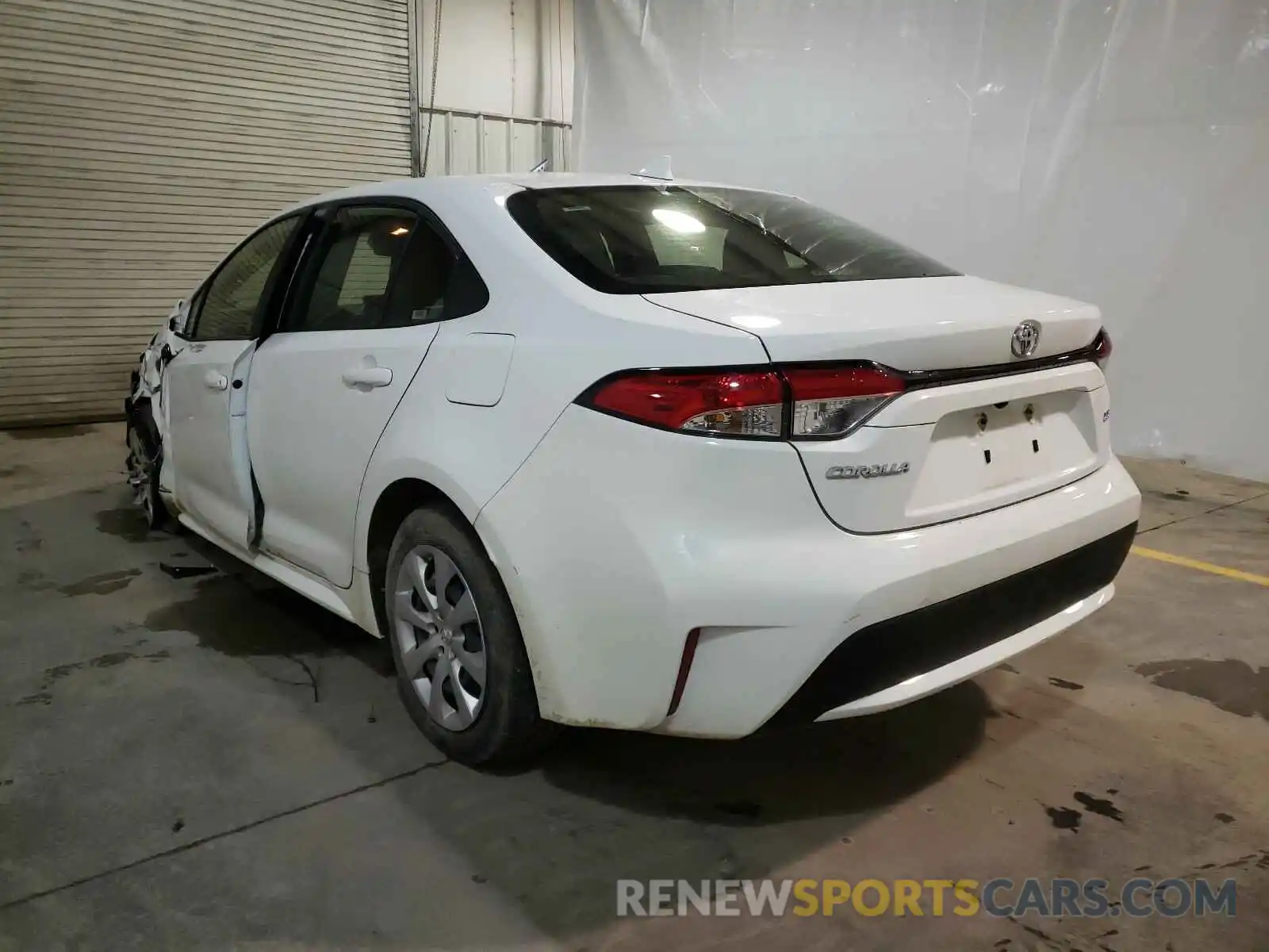 3 Photograph of a damaged car JTDEPRAE4LJ021433 TOYOTA COROLLA 2020