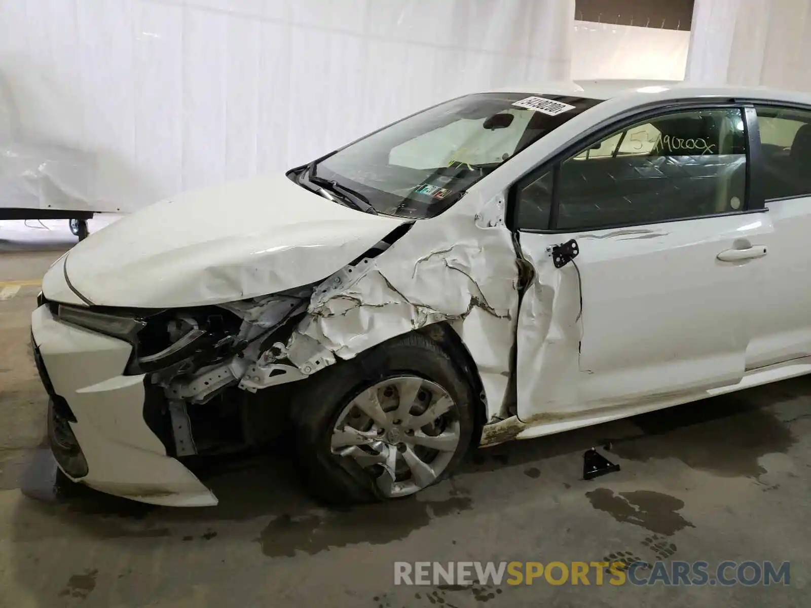 9 Photograph of a damaged car JTDEPRAE4LJ021433 TOYOTA COROLLA 2020