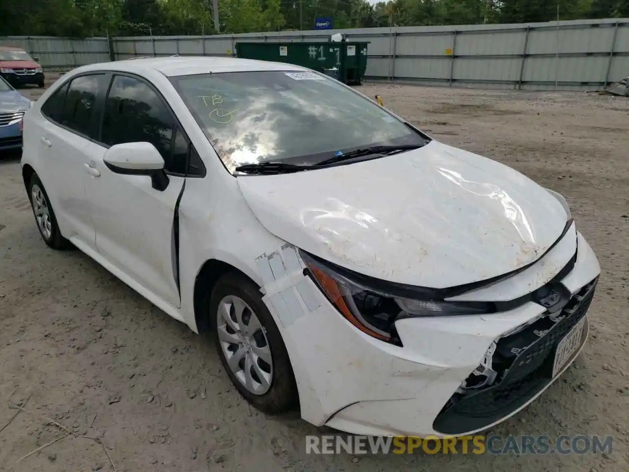 1 Photograph of a damaged car JTDEPRAE4LJ021898 TOYOTA COROLLA 2020