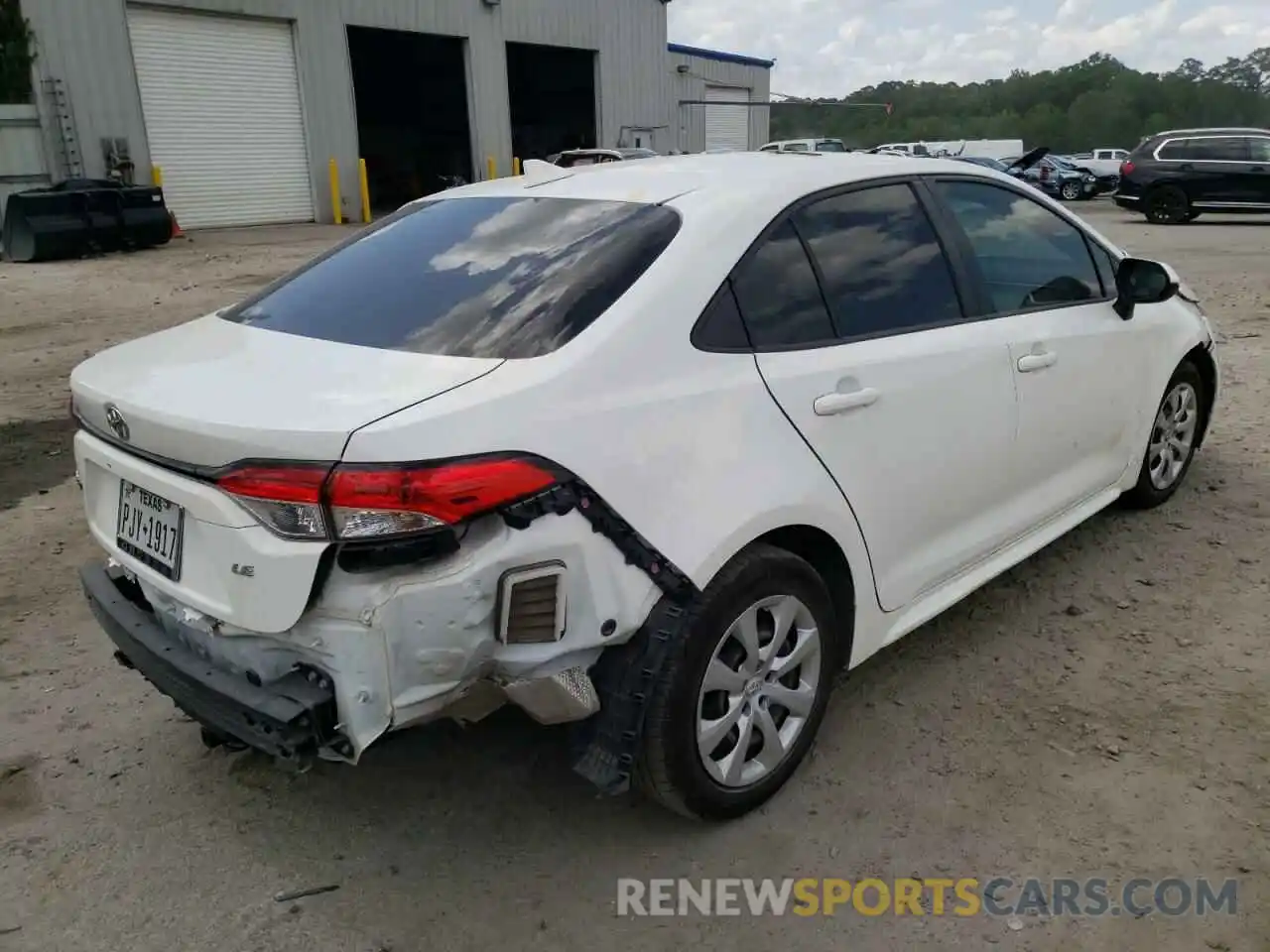 4 Photograph of a damaged car JTDEPRAE4LJ021898 TOYOTA COROLLA 2020