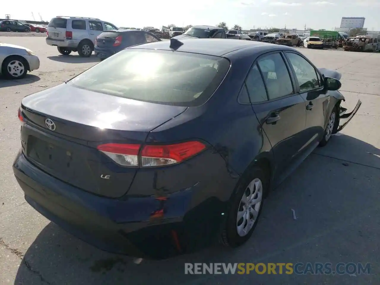 4 Photograph of a damaged car JTDEPRAE4LJ022761 TOYOTA COROLLA 2020