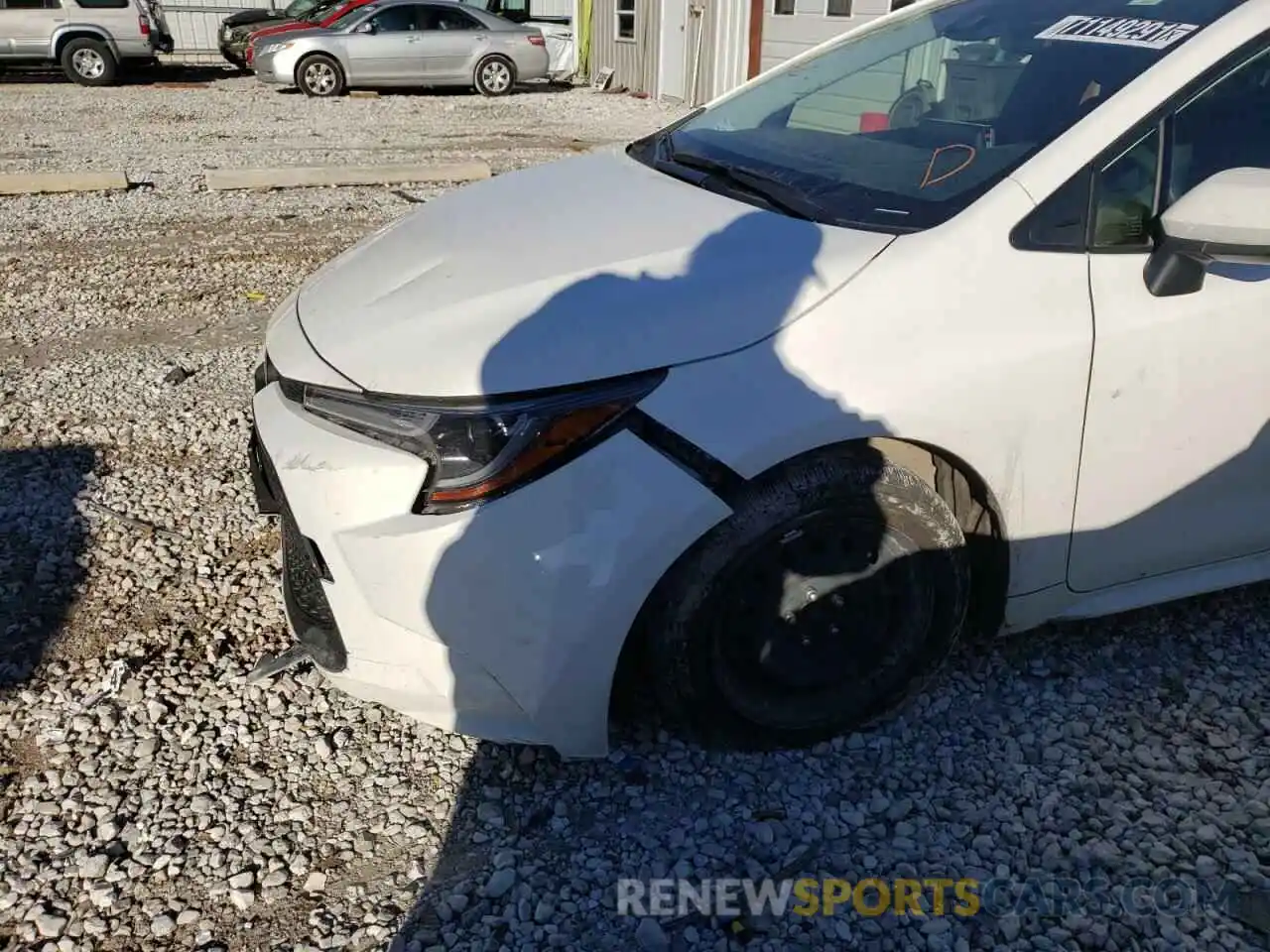 9 Photograph of a damaged car JTDEPRAE4LJ023571 TOYOTA COROLLA 2020