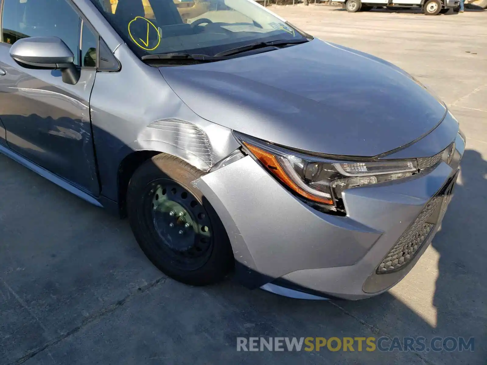 9 Photograph of a damaged car JTDEPRAE4LJ023862 TOYOTA COROLLA 2020