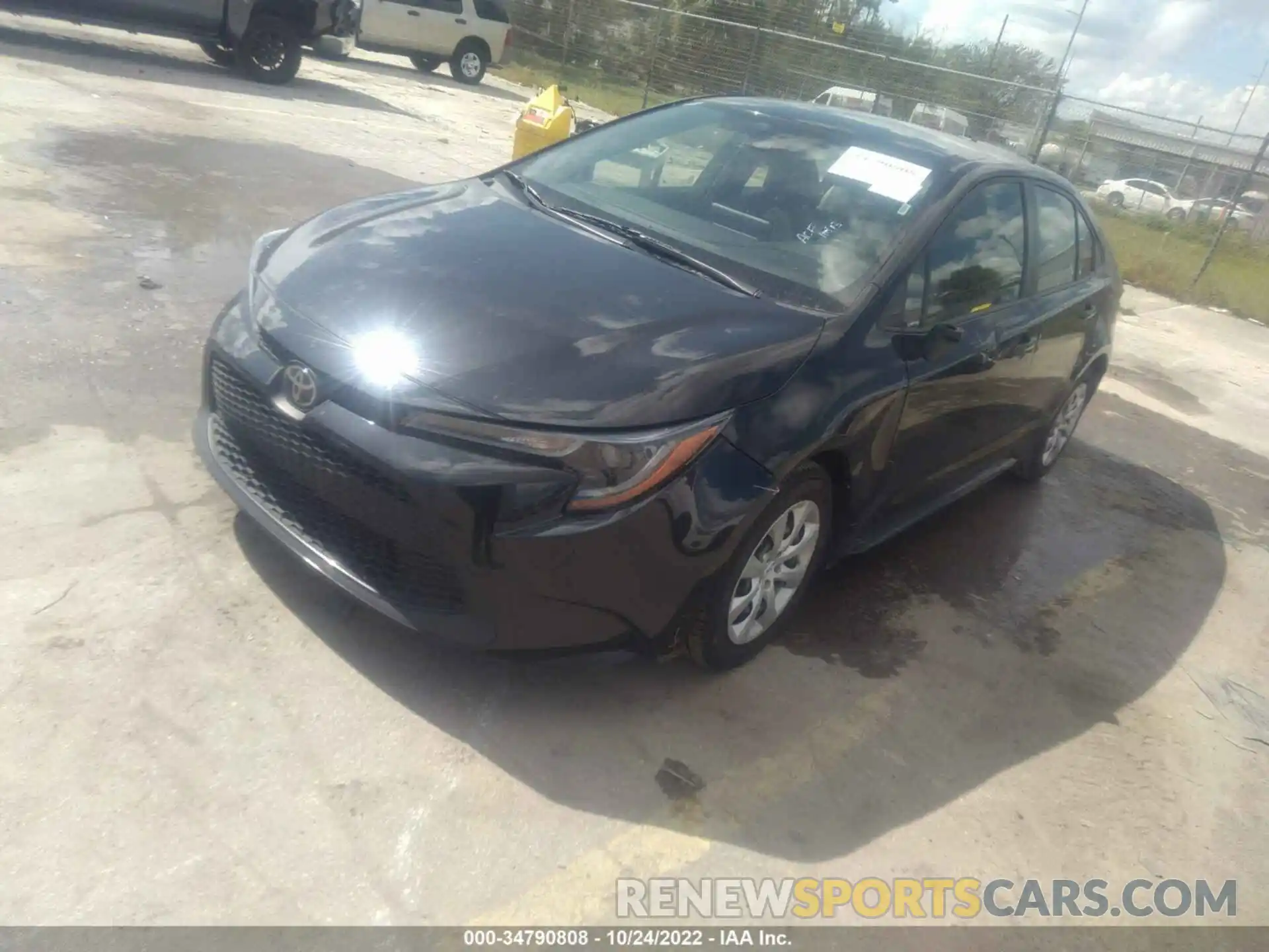 2 Photograph of a damaged car JTDEPRAE4LJ024364 TOYOTA COROLLA 2020