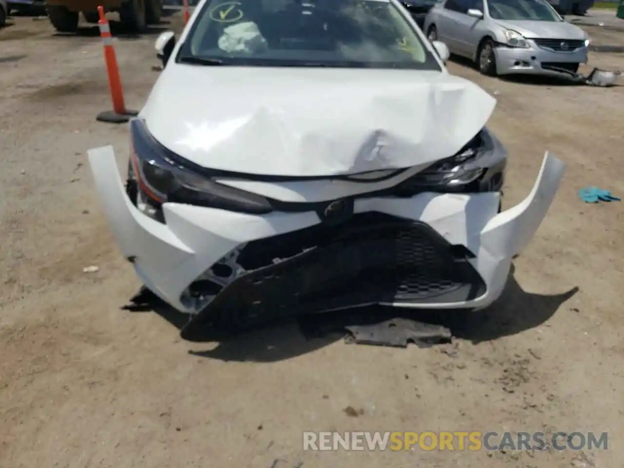 9 Photograph of a damaged car JTDEPRAE4LJ024946 TOYOTA COROLLA 2020