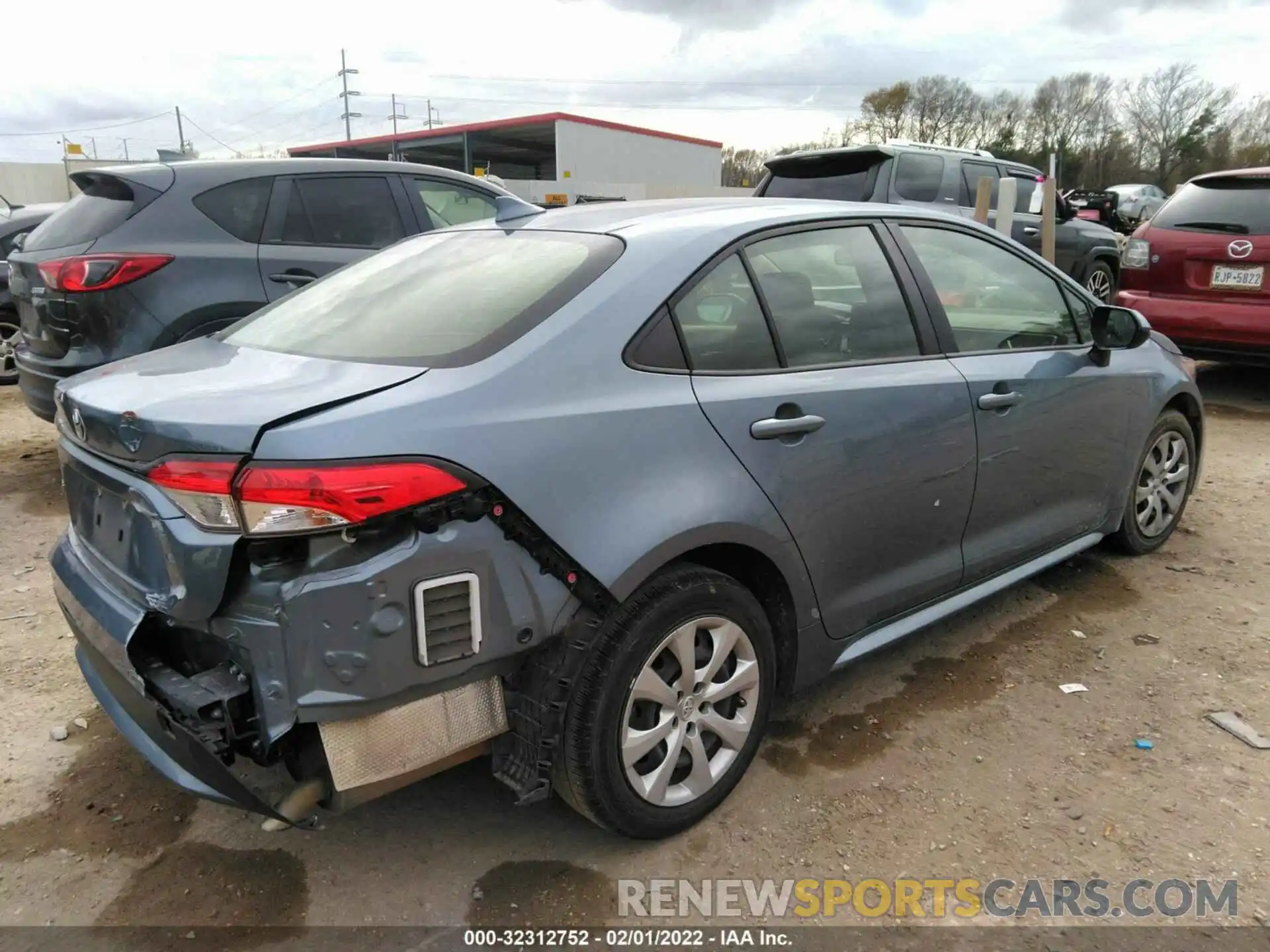 4 Photograph of a damaged car JTDEPRAE4LJ025644 TOYOTA COROLLA 2020