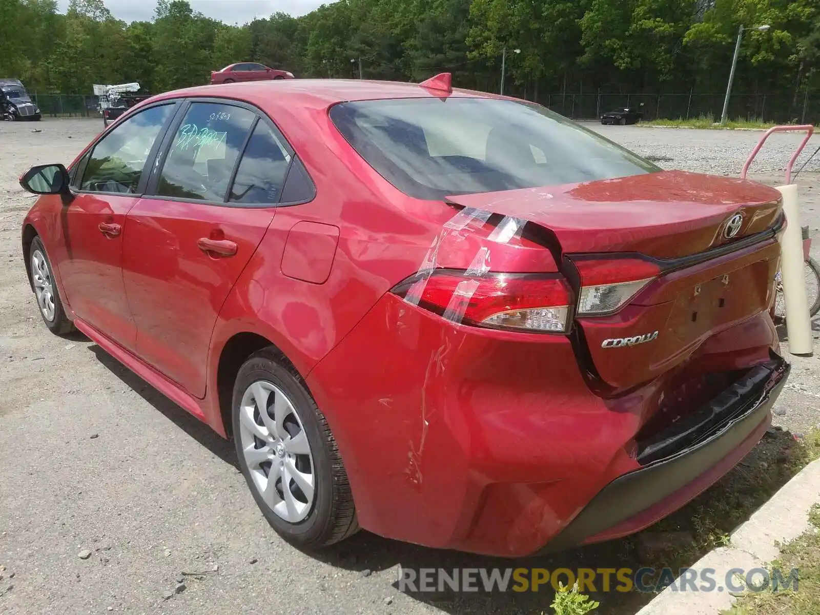 3 Photograph of a damaged car JTDEPRAE4LJ029726 TOYOTA COROLLA 2020