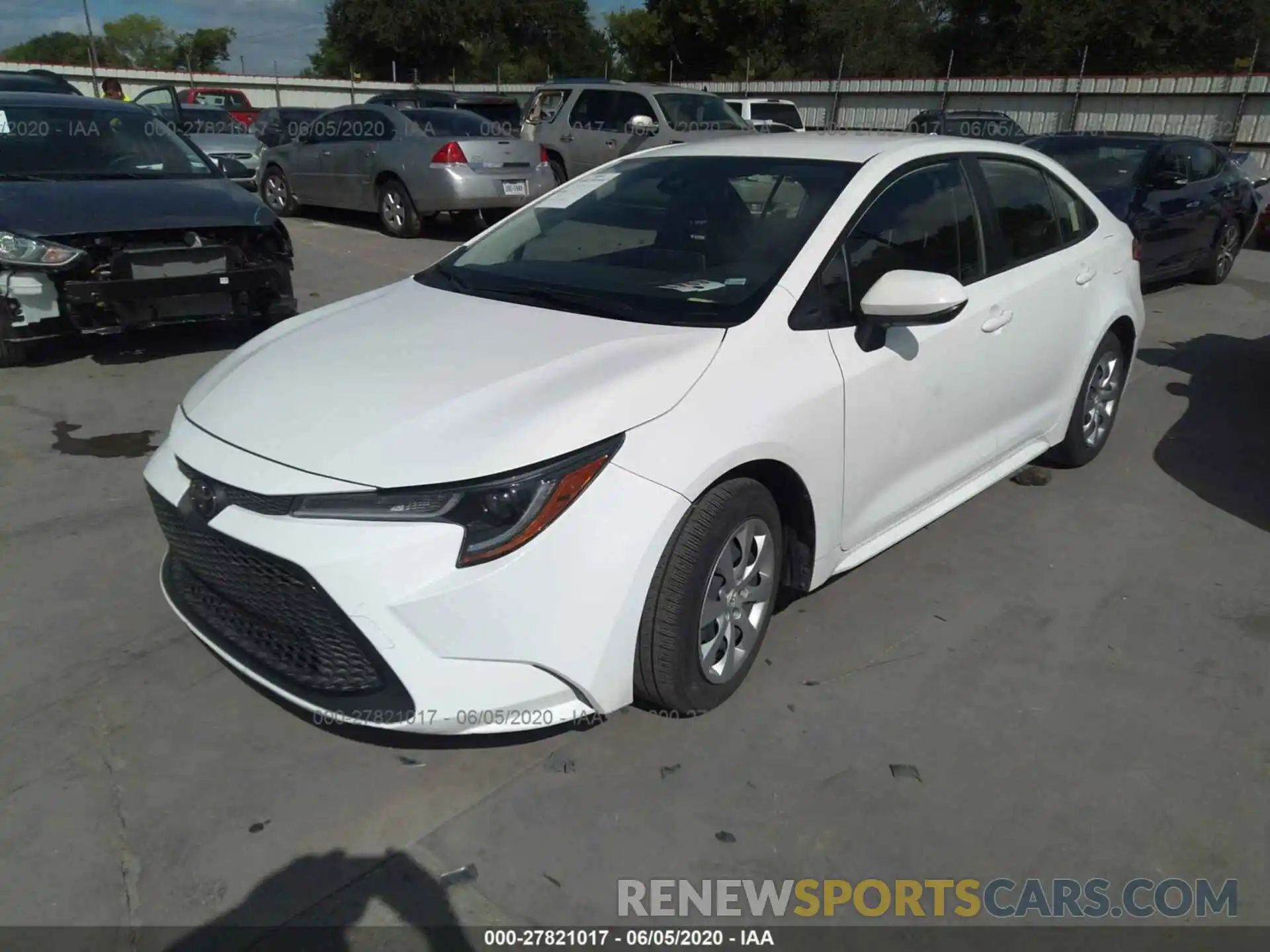 2 Photograph of a damaged car JTDEPRAE4LJ030200 TOYOTA COROLLA 2020