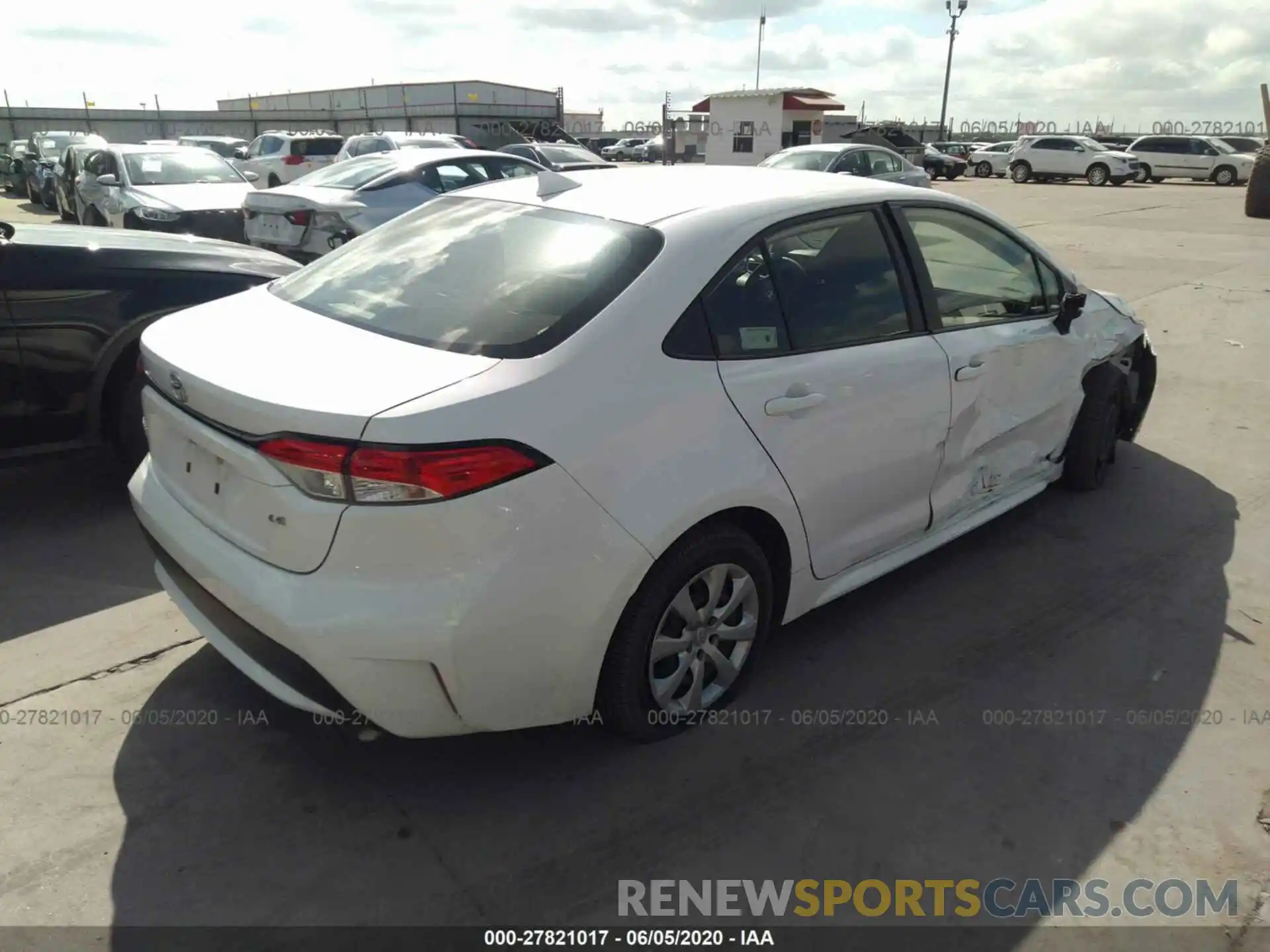 4 Photograph of a damaged car JTDEPRAE4LJ030200 TOYOTA COROLLA 2020