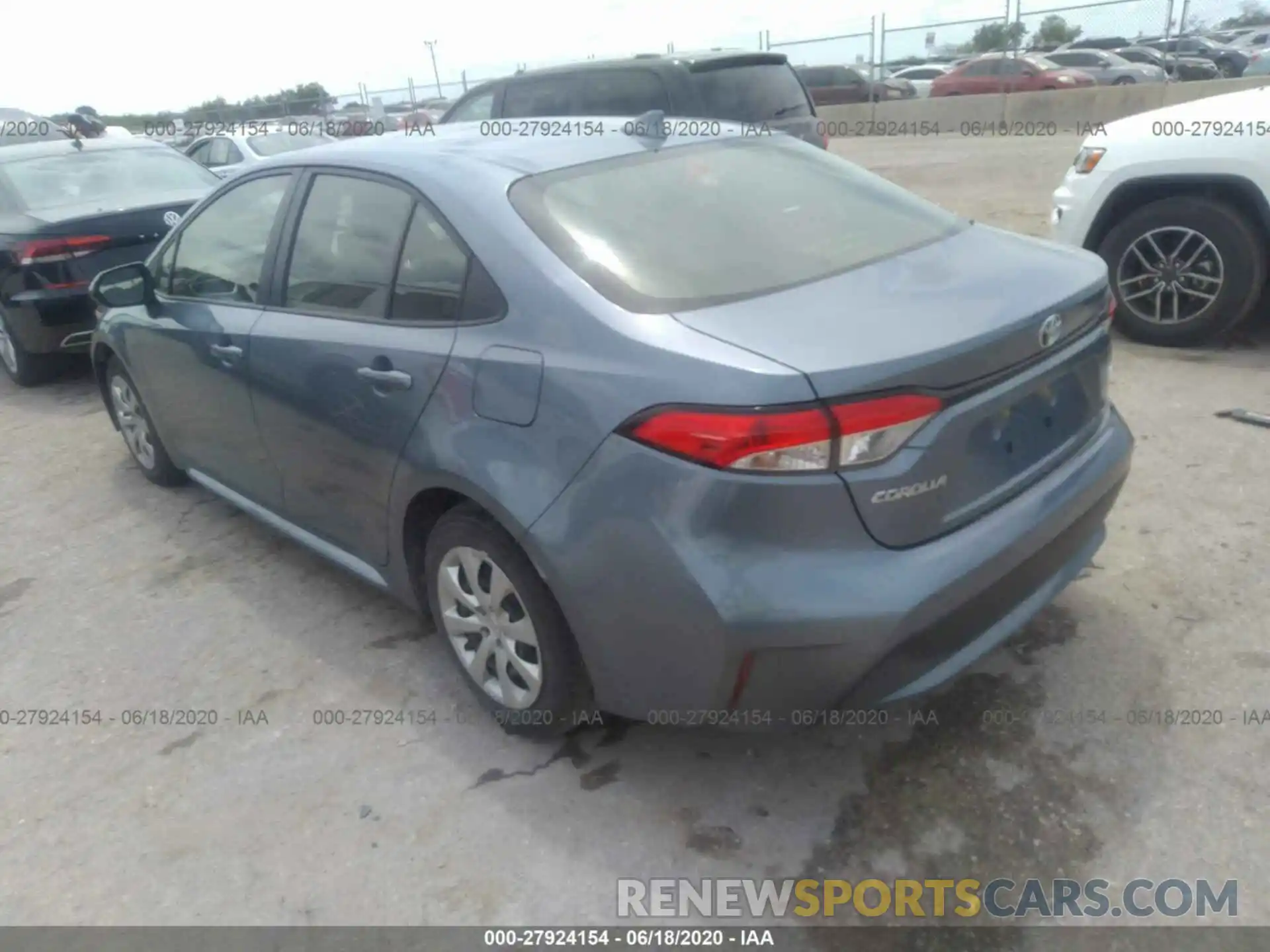 3 Photograph of a damaged car JTDEPRAE4LJ031735 TOYOTA COROLLA 2020