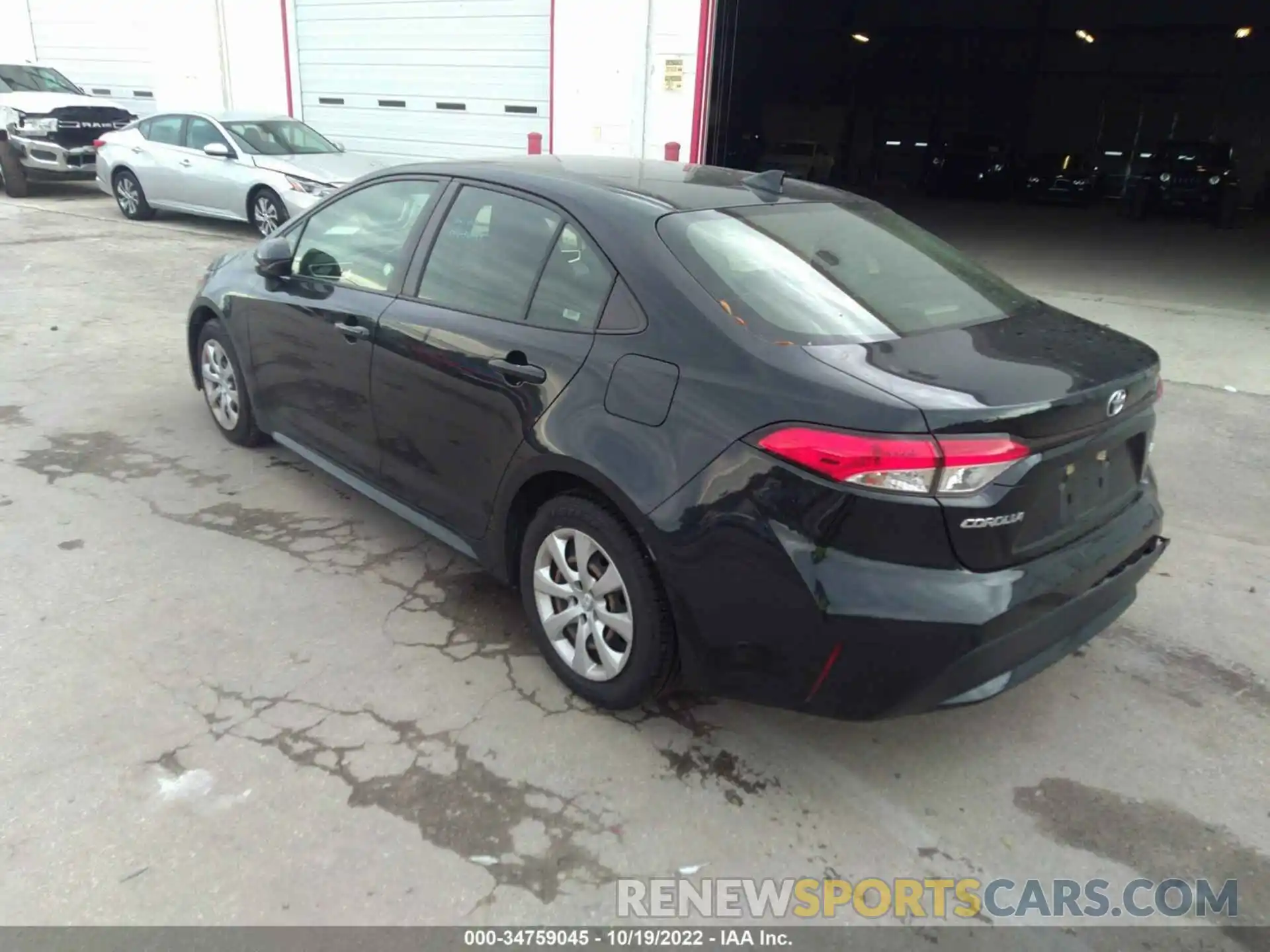 3 Photograph of a damaged car JTDEPRAE4LJ035705 TOYOTA COROLLA 2020