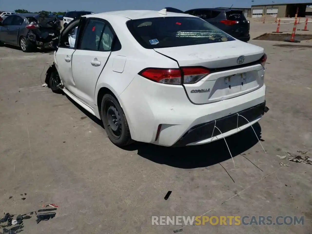 3 Photograph of a damaged car JTDEPRAE4LJ036675 TOYOTA COROLLA 2020