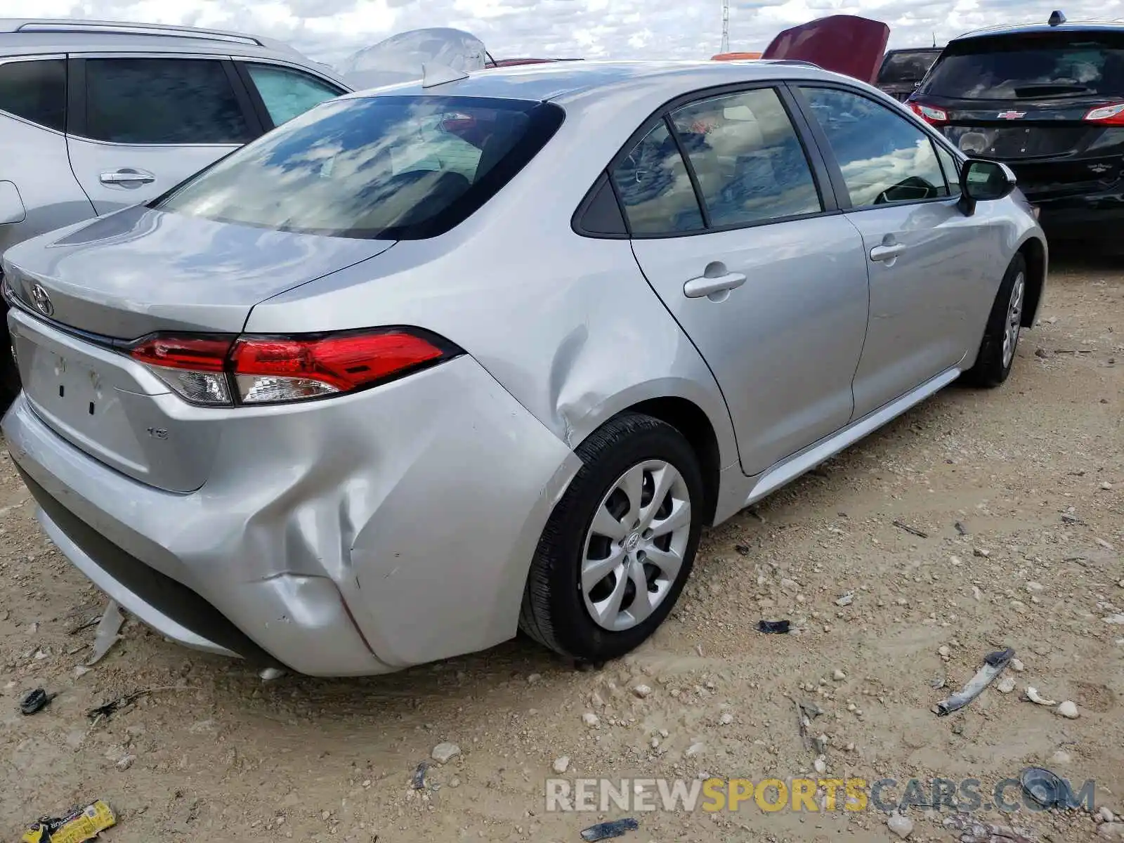 4 Photograph of a damaged car JTDEPRAE4LJ036787 TOYOTA COROLLA 2020