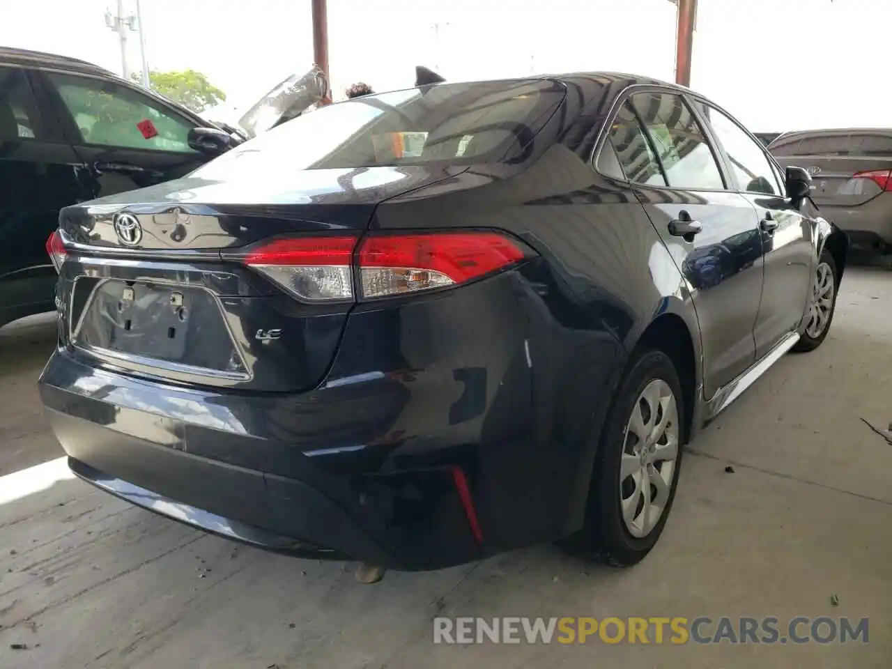 4 Photograph of a damaged car JTDEPRAE4LJ037700 TOYOTA COROLLA 2020