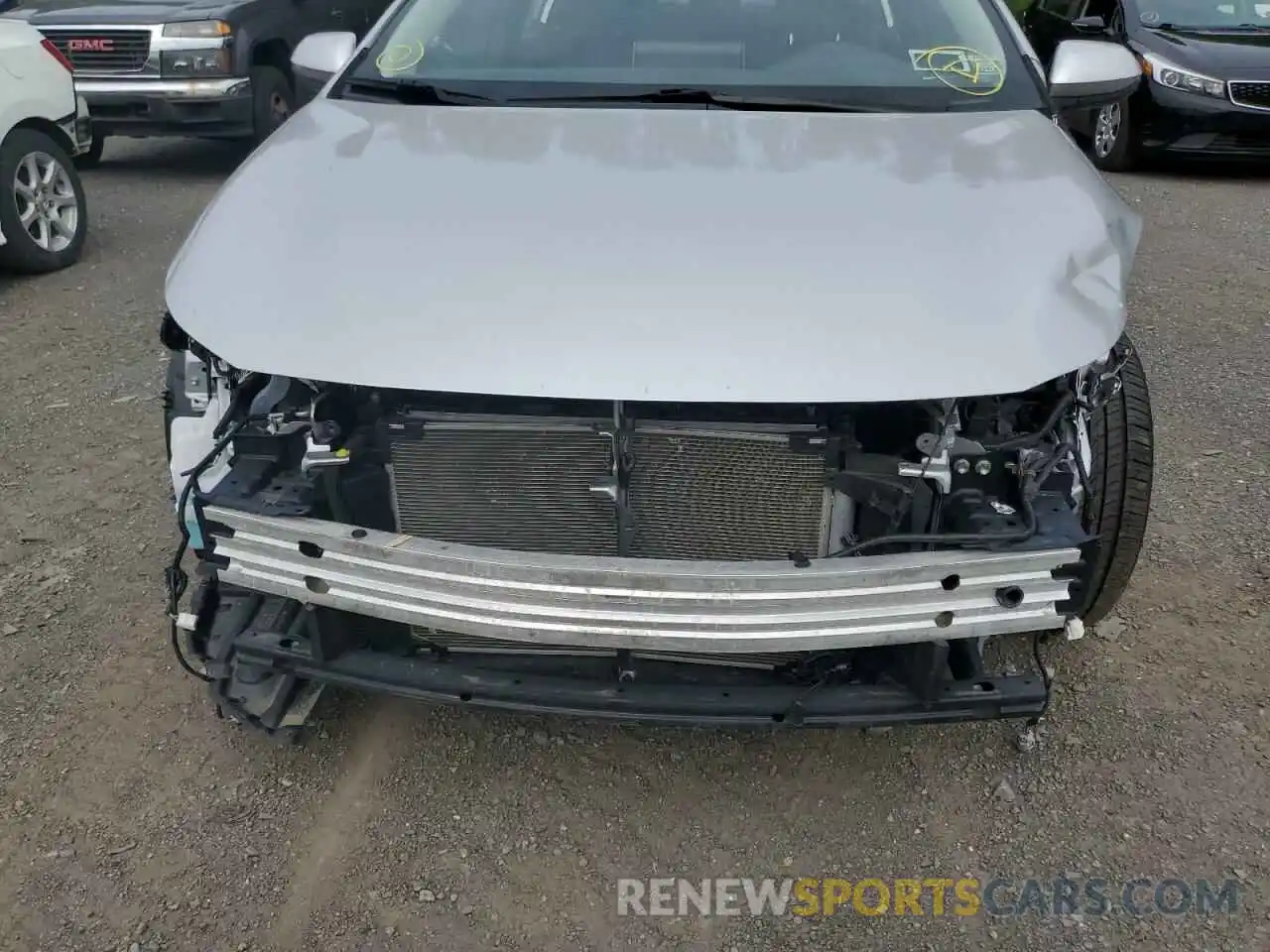 9 Photograph of a damaged car JTDEPRAE4LJ038250 TOYOTA COROLLA 2020