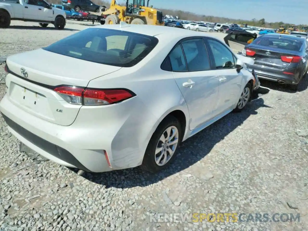 4 Photograph of a damaged car JTDEPRAE4LJ038376 TOYOTA COROLLA 2020