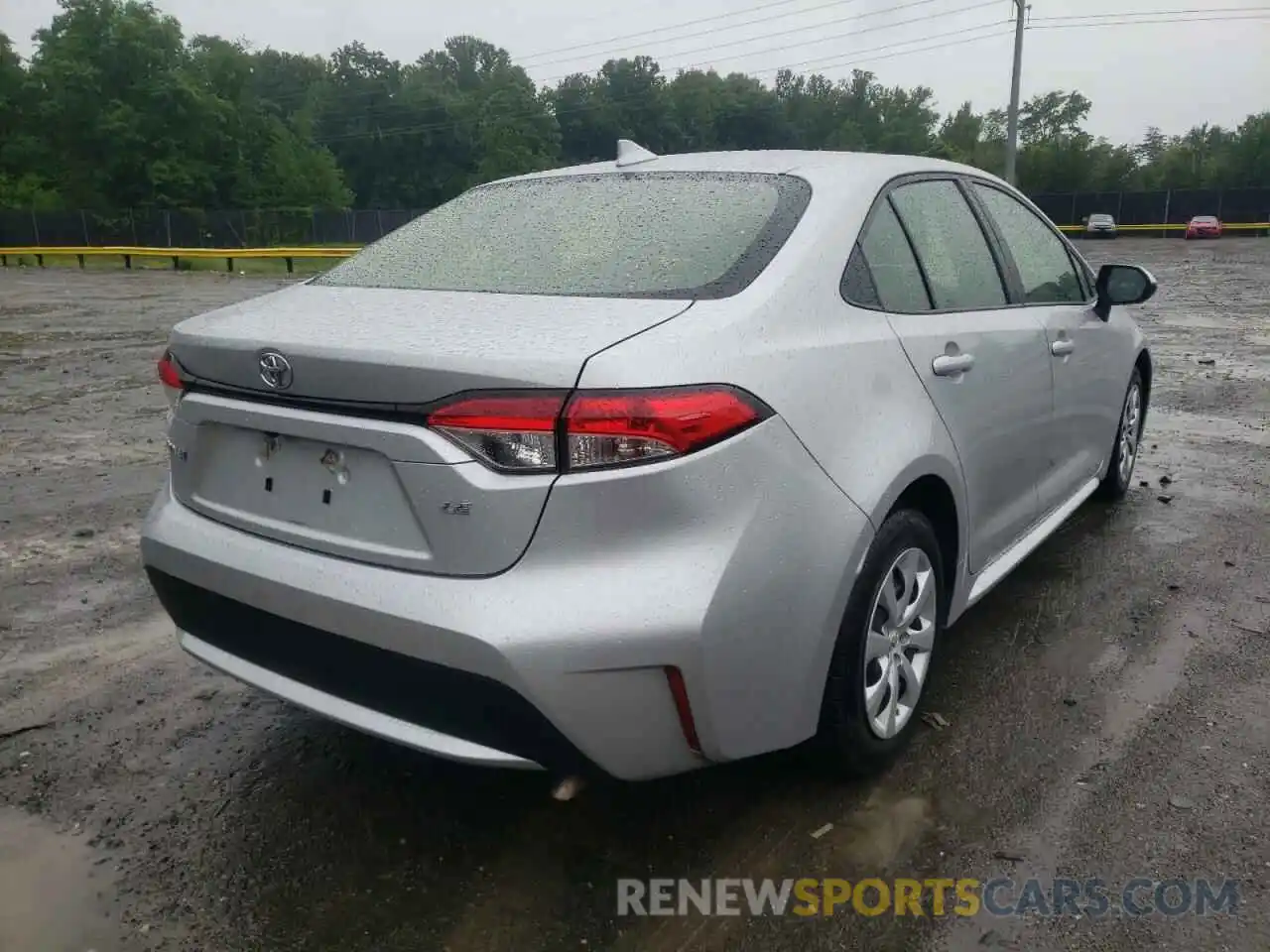 4 Photograph of a damaged car JTDEPRAE4LJ039074 TOYOTA COROLLA 2020