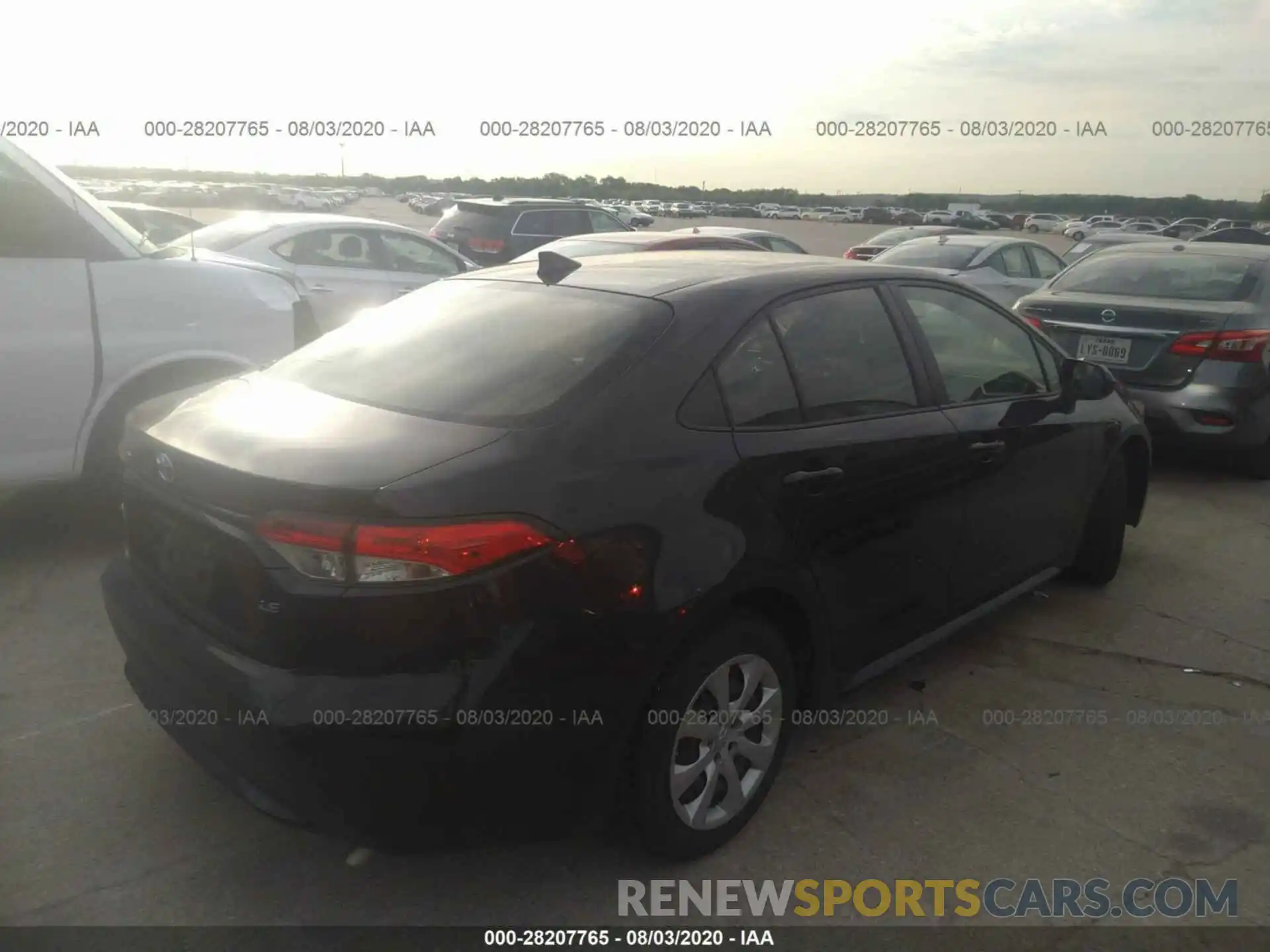 4 Photograph of a damaged car JTDEPRAE4LJ040371 TOYOTA COROLLA 2020