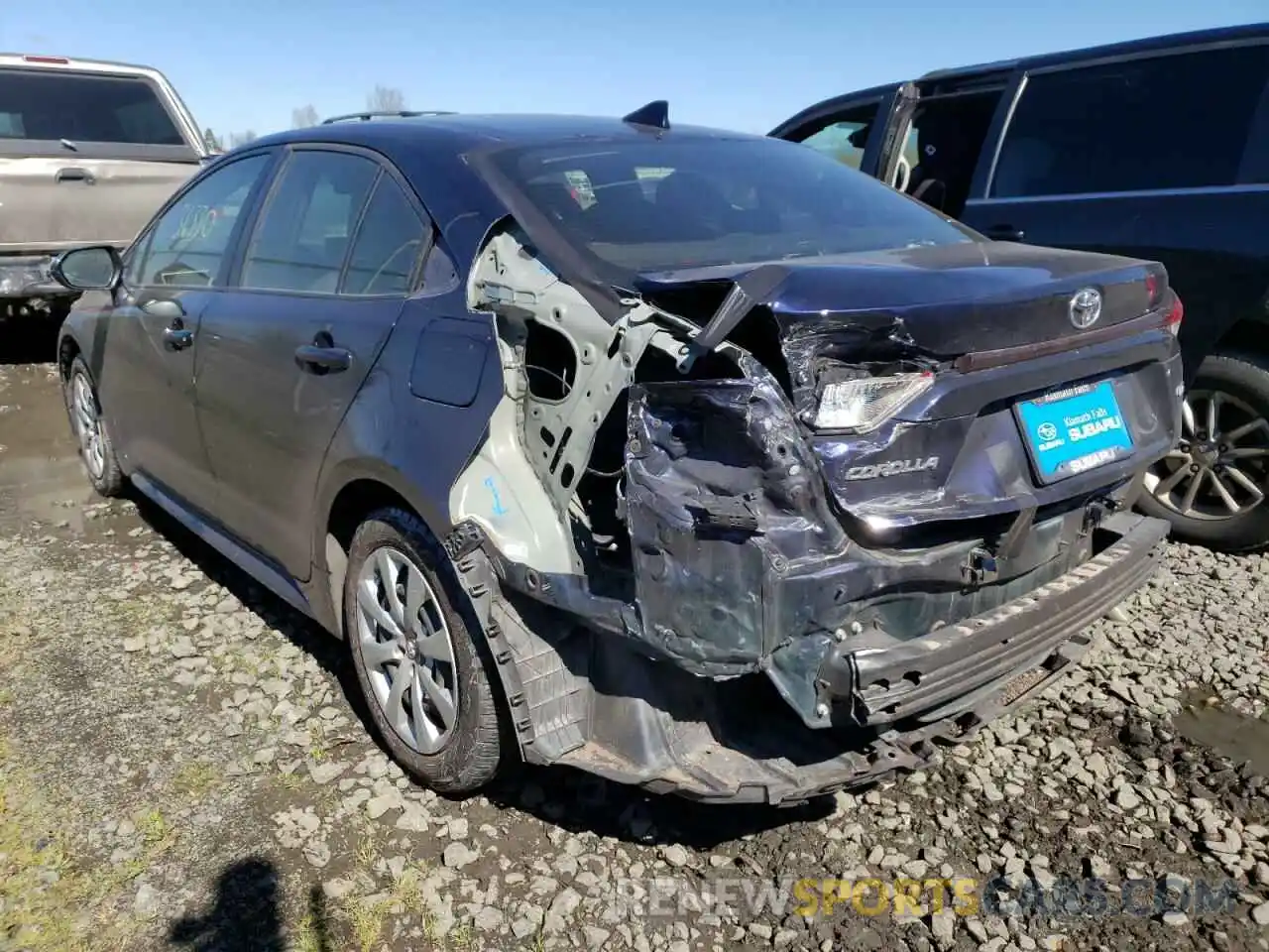 3 Photograph of a damaged car JTDEPRAE4LJ040869 TOYOTA COROLLA 2020