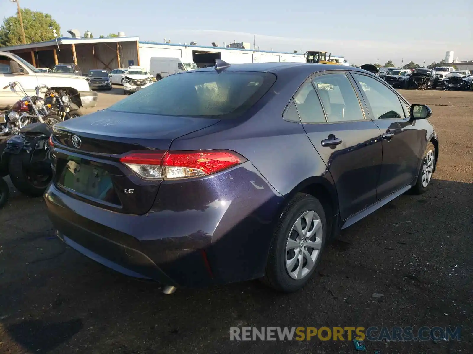 4 Photograph of a damaged car JTDEPRAE4LJ041102 TOYOTA COROLLA 2020