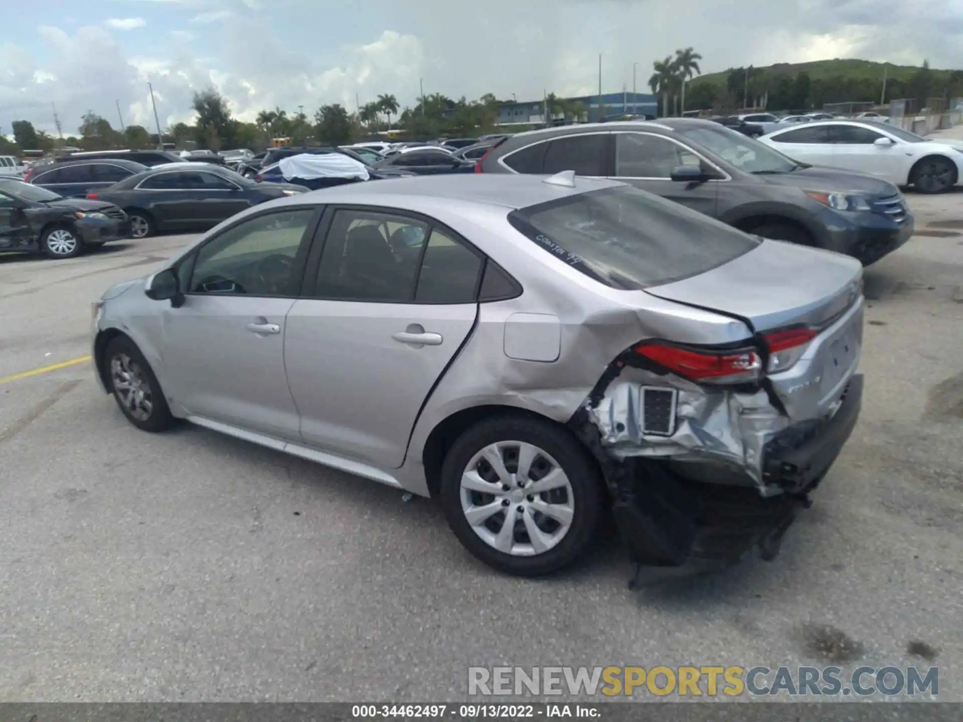 3 Photograph of a damaged car JTDEPRAE4LJ041584 TOYOTA COROLLA 2020