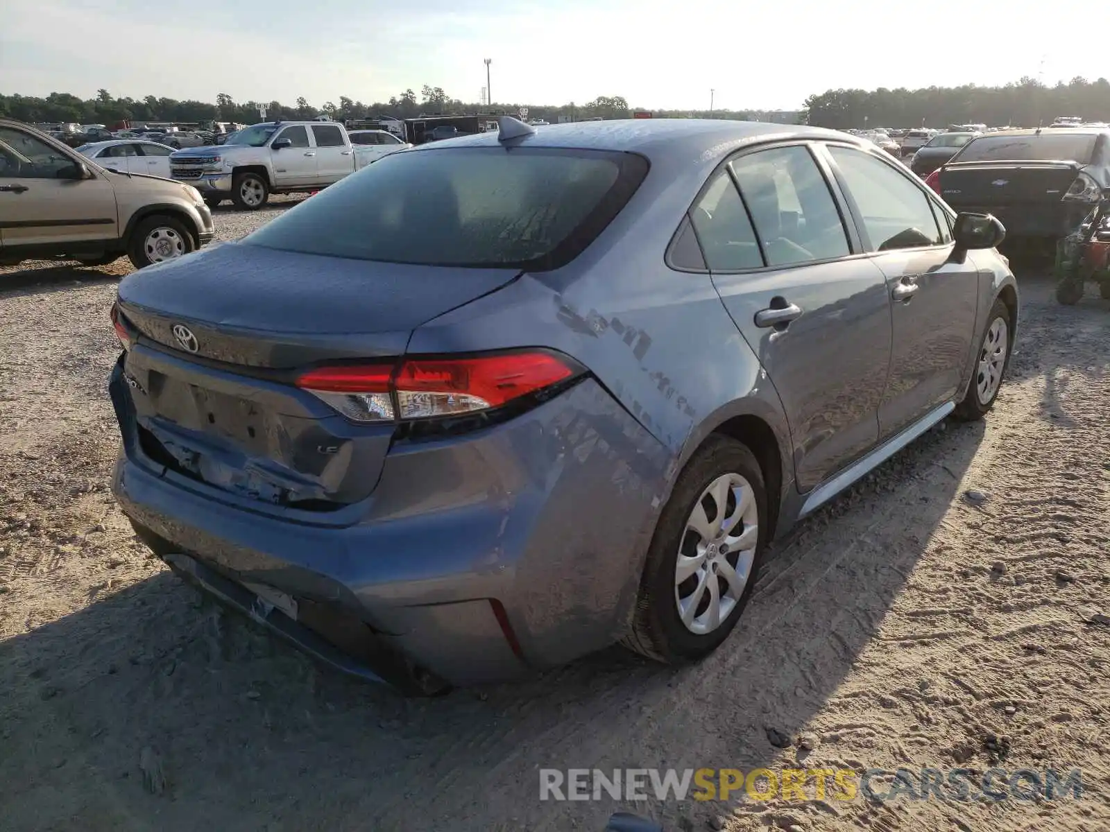 4 Photograph of a damaged car JTDEPRAE4LJ042413 TOYOTA COROLLA 2020