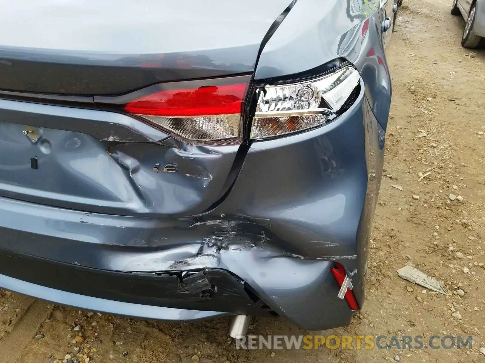 9 Photograph of a damaged car JTDEPRAE4LJ042623 TOYOTA COROLLA 2020