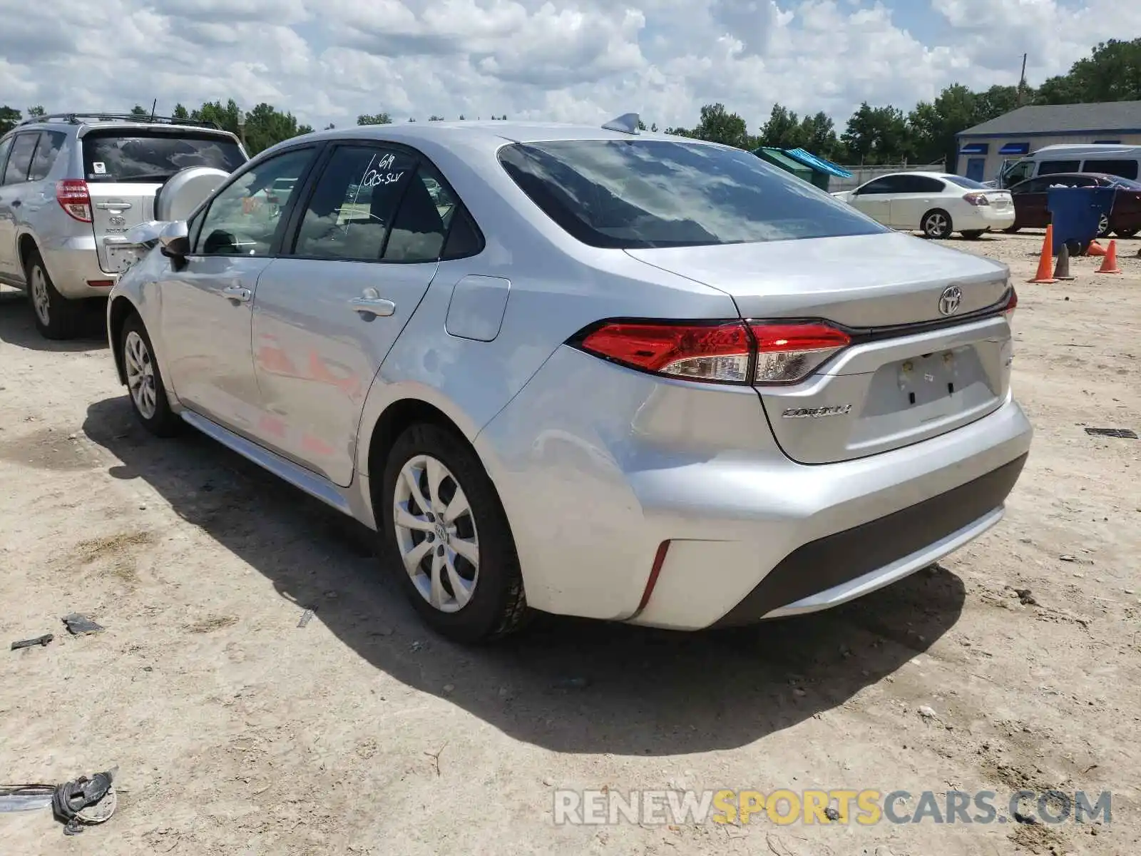 3 Photograph of a damaged car JTDEPRAE4LJ042685 TOYOTA COROLLA 2020