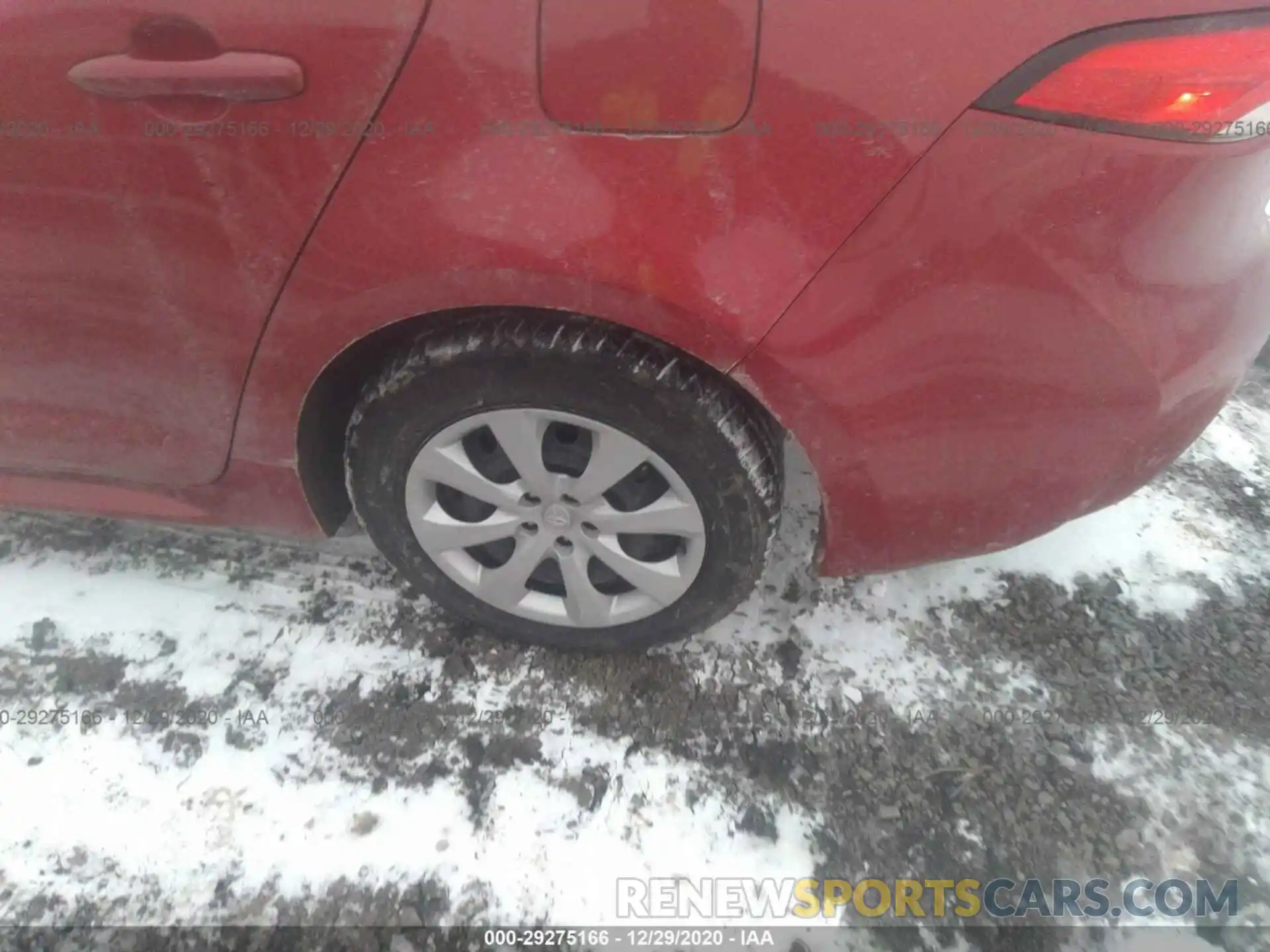 13 Photograph of a damaged car JTDEPRAE4LJ043982 TOYOTA COROLLA 2020