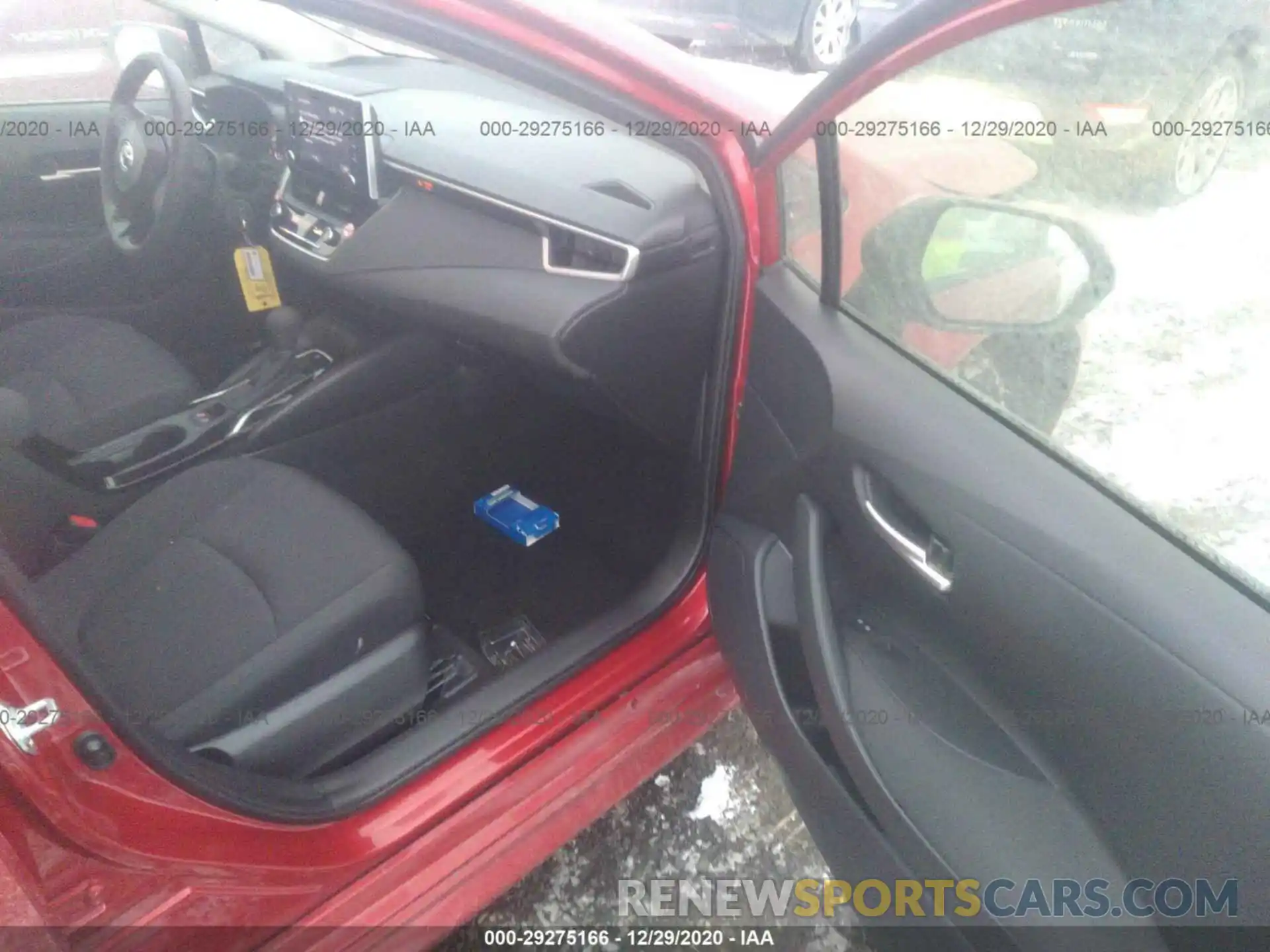 5 Photograph of a damaged car JTDEPRAE4LJ043982 TOYOTA COROLLA 2020