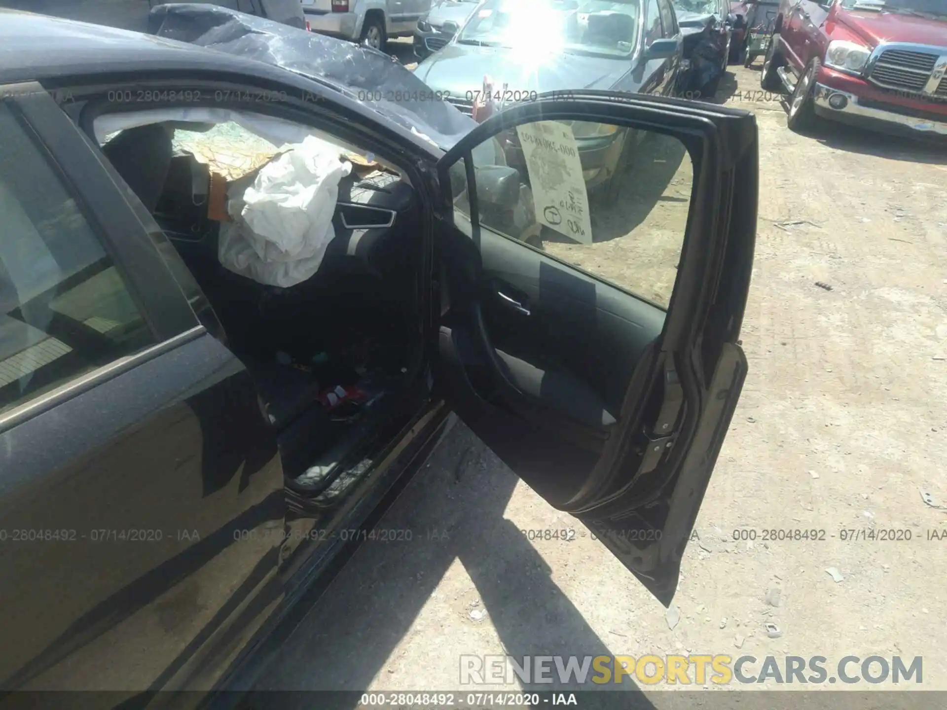 5 Photograph of a damaged car JTDEPRAE4LJ044937 TOYOTA COROLLA 2020