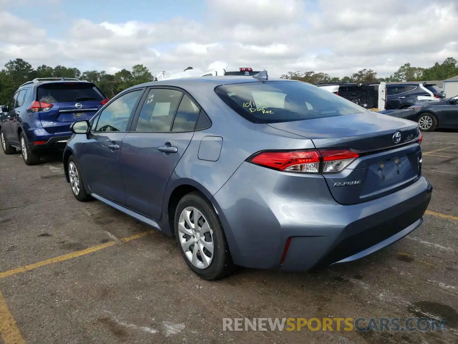 3 Photograph of a damaged car JTDEPRAE4LJ045392 TOYOTA COROLLA 2020