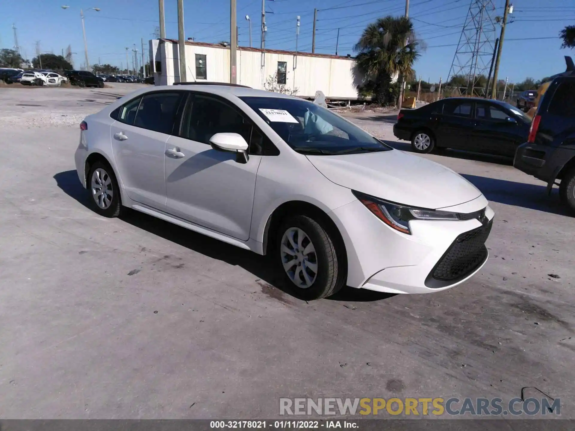 1 Photograph of a damaged car JTDEPRAE4LJ046302 TOYOTA COROLLA 2020