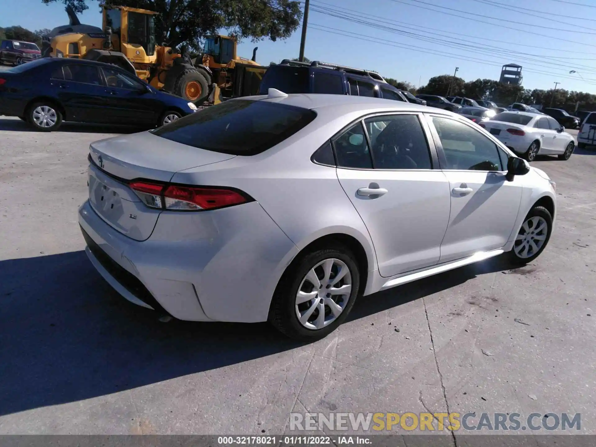 4 Photograph of a damaged car JTDEPRAE4LJ046302 TOYOTA COROLLA 2020