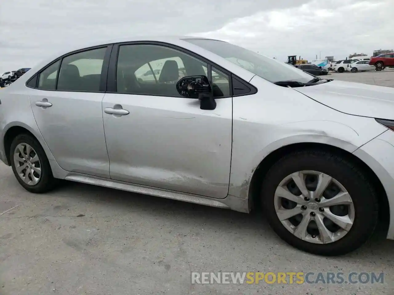 9 Photograph of a damaged car JTDEPRAE4LJ046414 TOYOTA COROLLA 2020