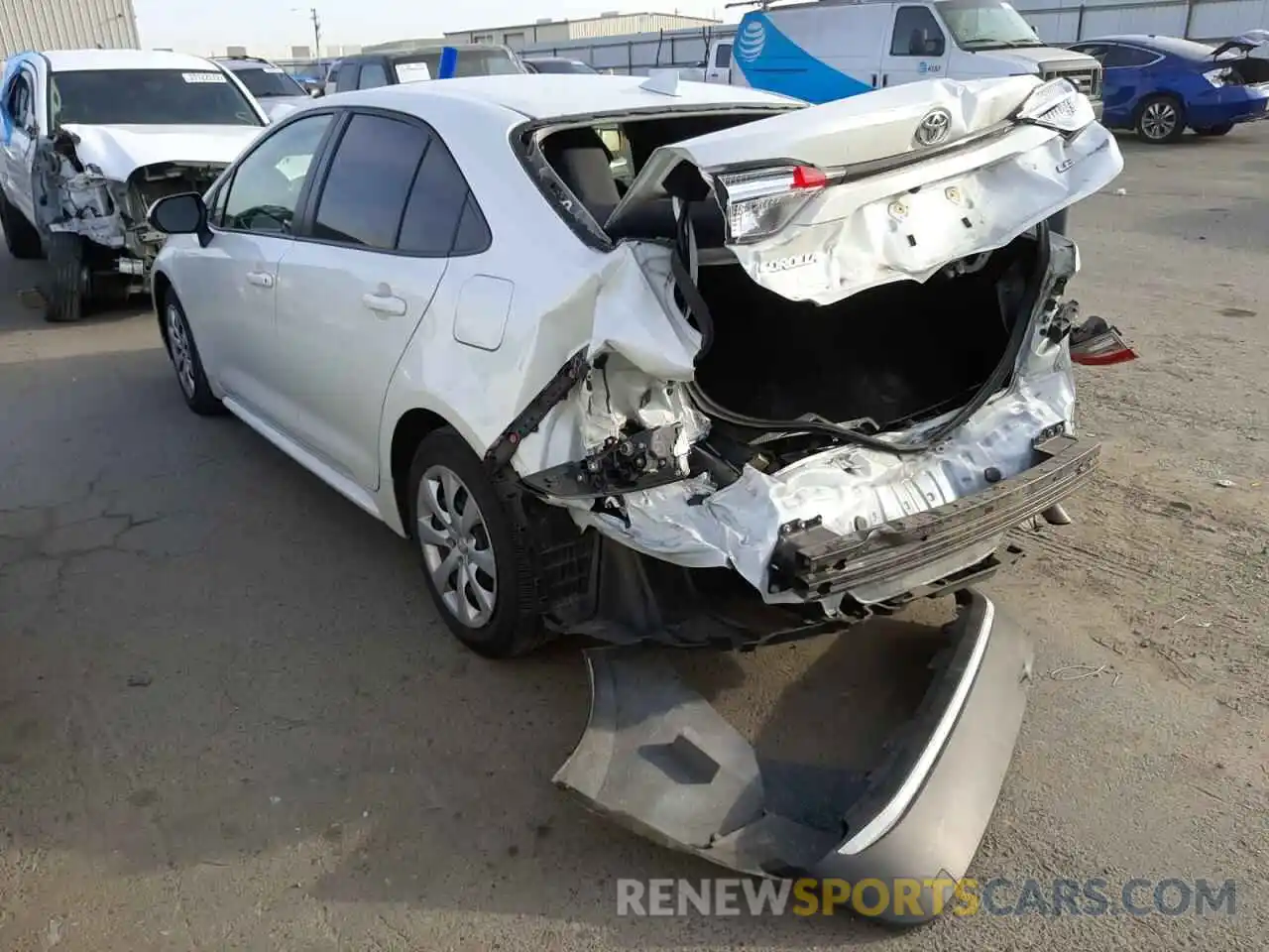 3 Photograph of a damaged car JTDEPRAE4LJ046512 TOYOTA COROLLA 2020