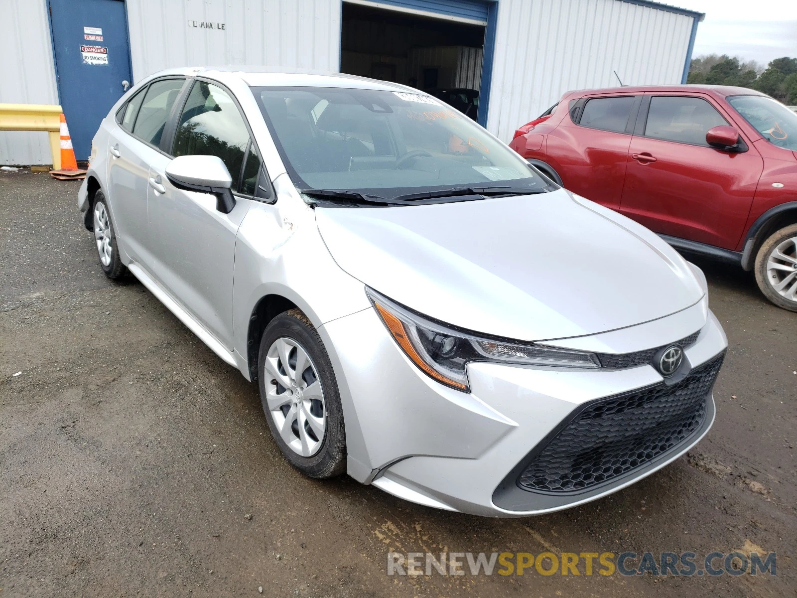 1 Photograph of a damaged car JTDEPRAE4LJ046719 TOYOTA COROLLA 2020