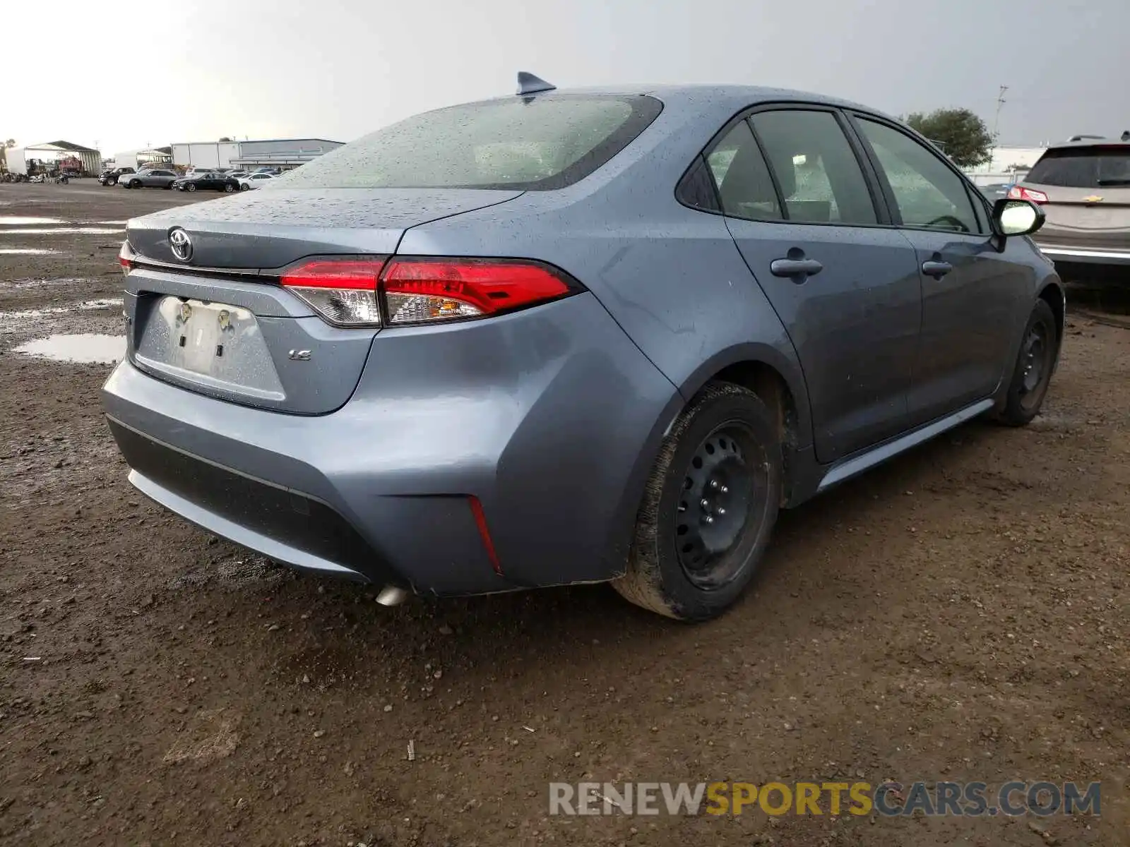 4 Photograph of a damaged car JTDEPRAE4LJ047014 TOYOTA COROLLA 2020