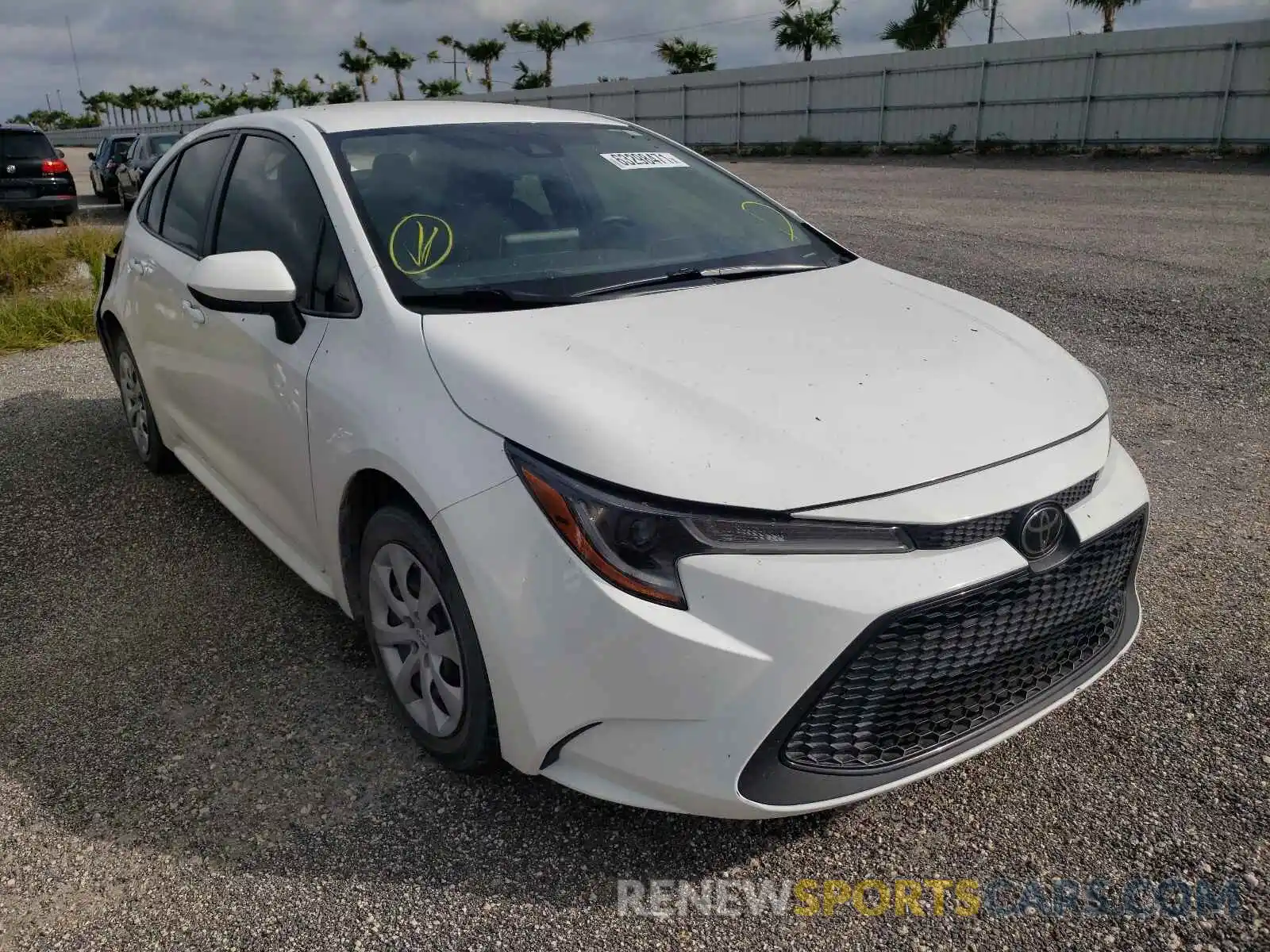 1 Photograph of a damaged car JTDEPRAE4LJ048387 TOYOTA COROLLA 2020