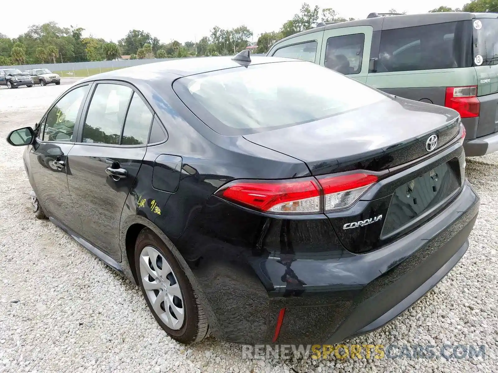 3 Photograph of a damaged car JTDEPRAE4LJ049832 TOYOTA COROLLA 2020