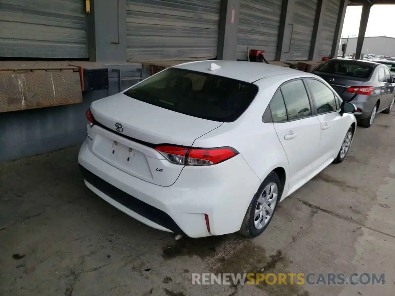 4 Photograph of a damaged car JTDEPRAE4LJ051340 TOYOTA COROLLA 2020