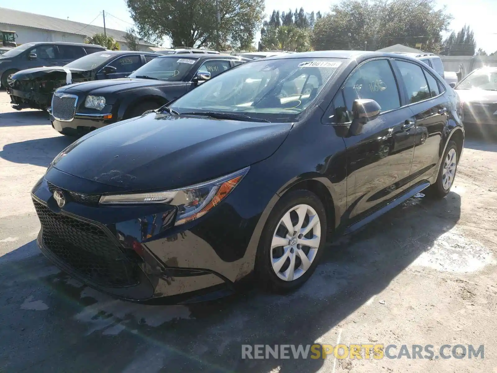 2 Photograph of a damaged car JTDEPRAE4LJ051970 TOYOTA COROLLA 2020