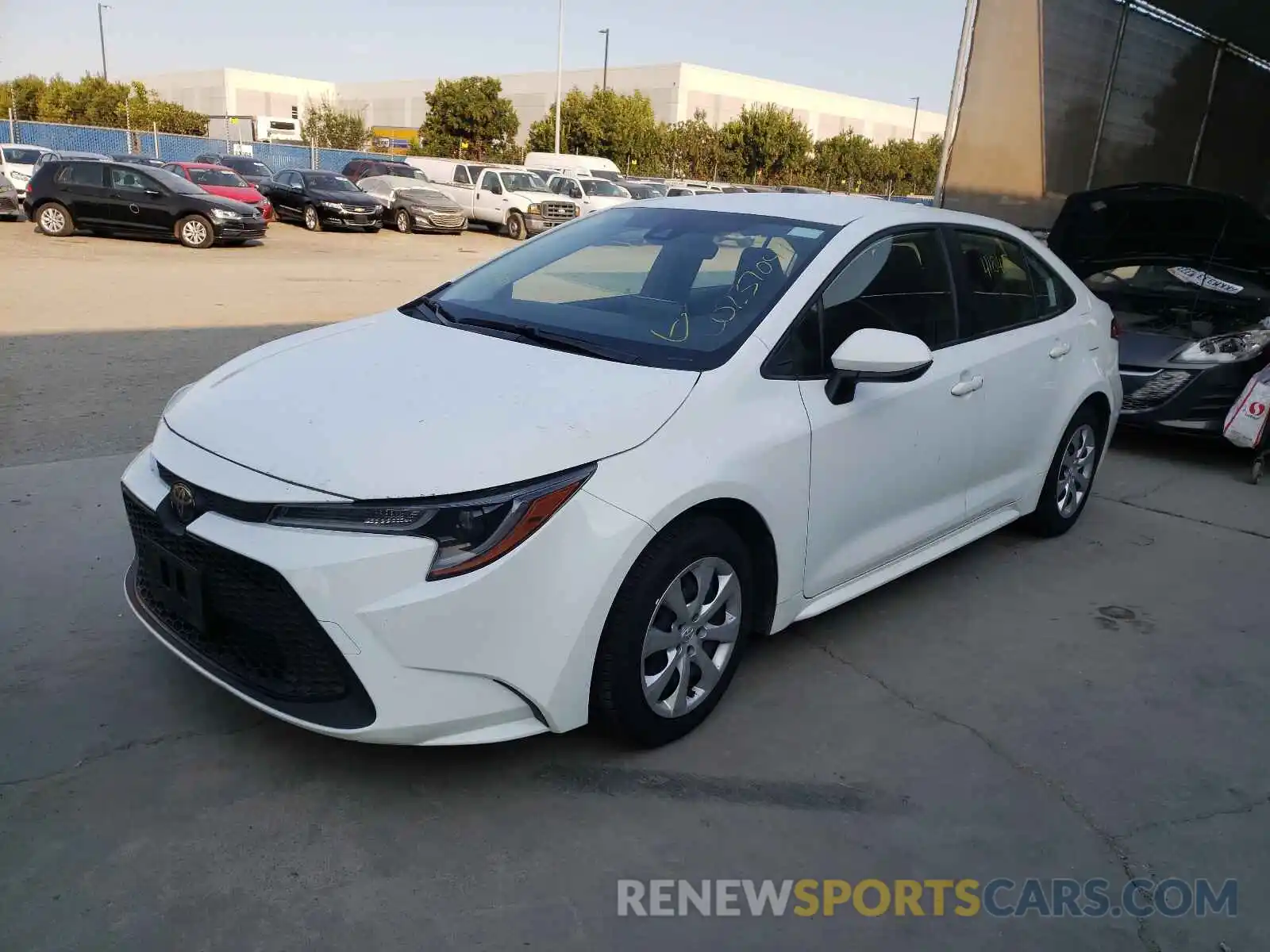 2 Photograph of a damaged car JTDEPRAE4LJ052097 TOYOTA COROLLA 2020