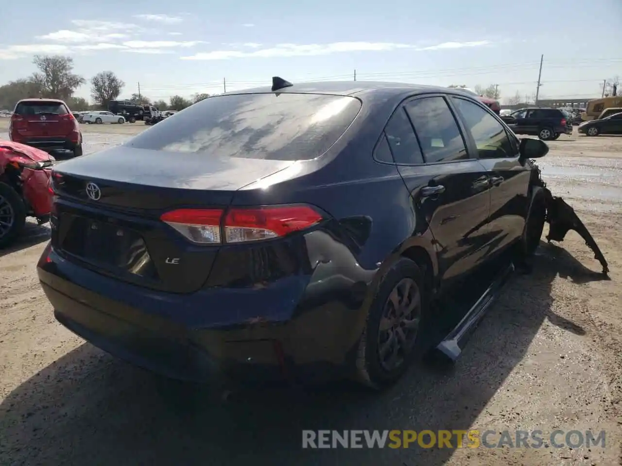 4 Photograph of a damaged car JTDEPRAE4LJ052617 TOYOTA COROLLA 2020