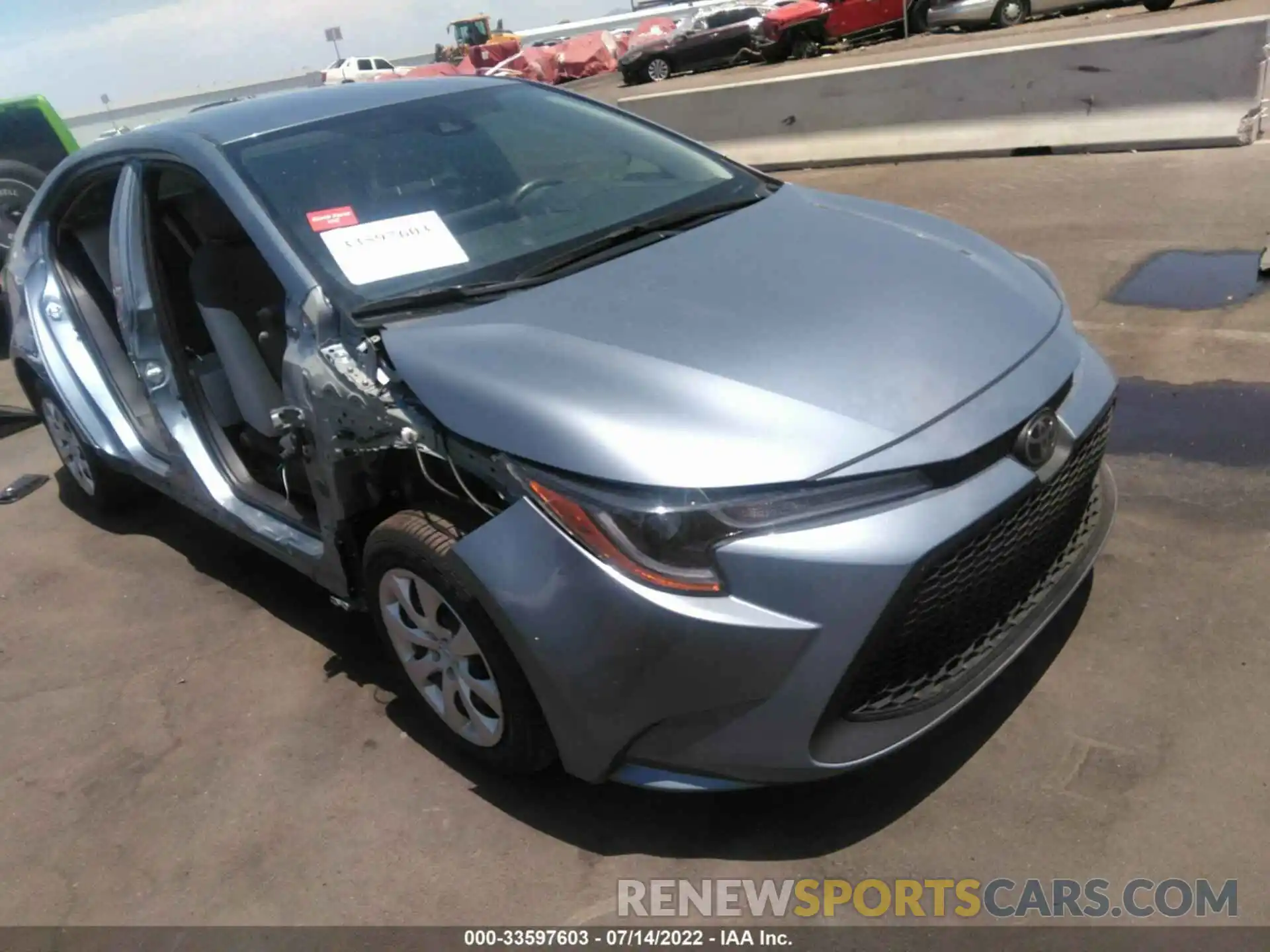 1 Photograph of a damaged car JTDEPRAE4LJ052746 TOYOTA COROLLA 2020