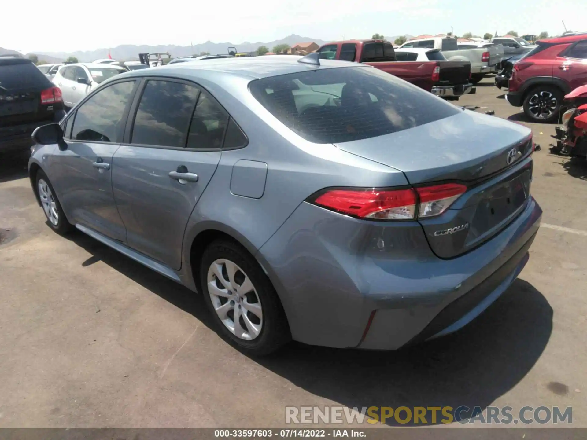 3 Photograph of a damaged car JTDEPRAE4LJ052746 TOYOTA COROLLA 2020